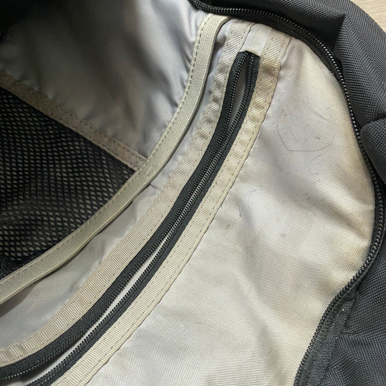 Patagonia Patagonia Paxat Pack 32L Backpack Daypack Outdoor Hiking Size ONE SIZE - 8 Thumbnail