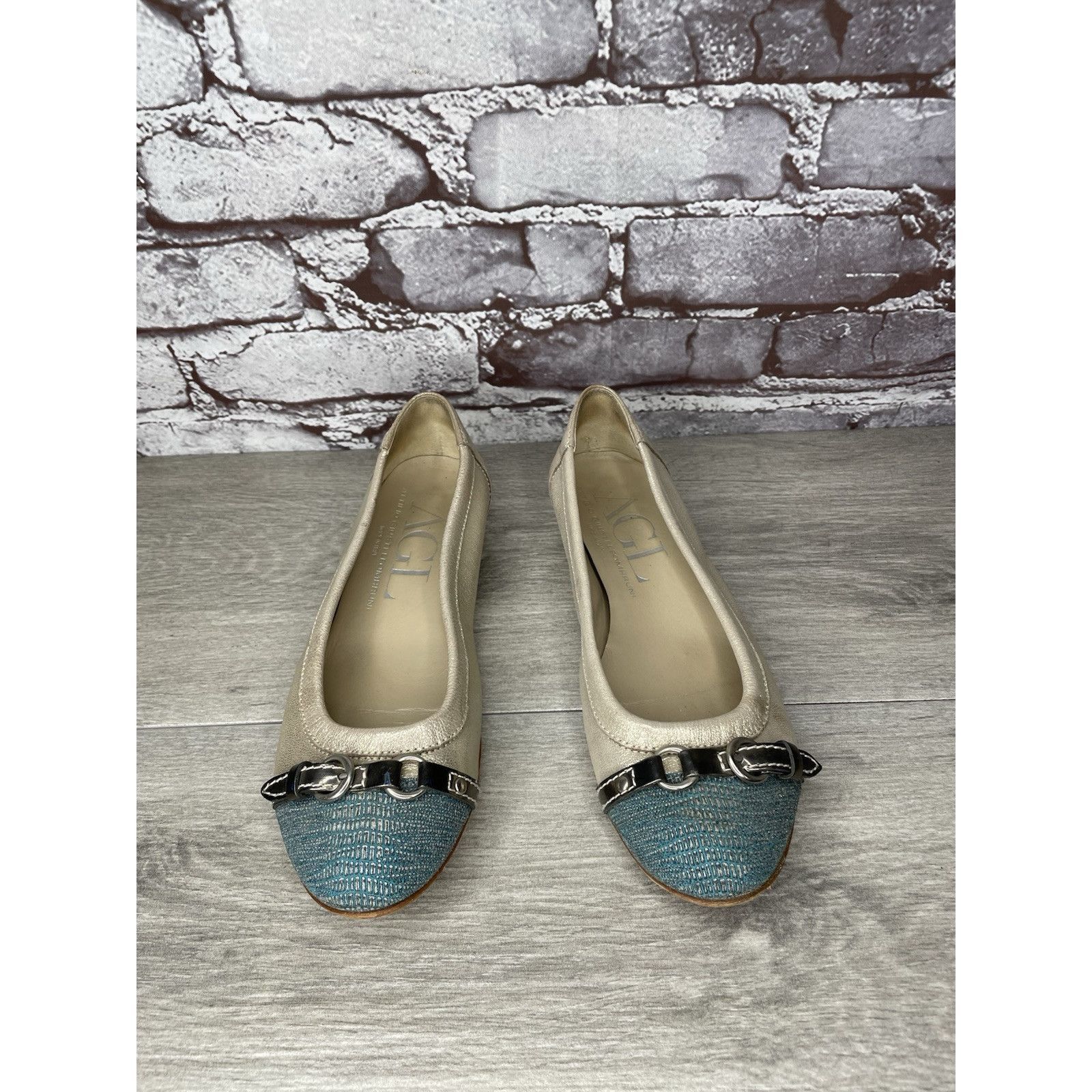AGLINI AGL Metallic Gold Shimmer Leather Blue Cap Toe Ballet Flats Size US 6 / IT 36 - 13 Thumbnail