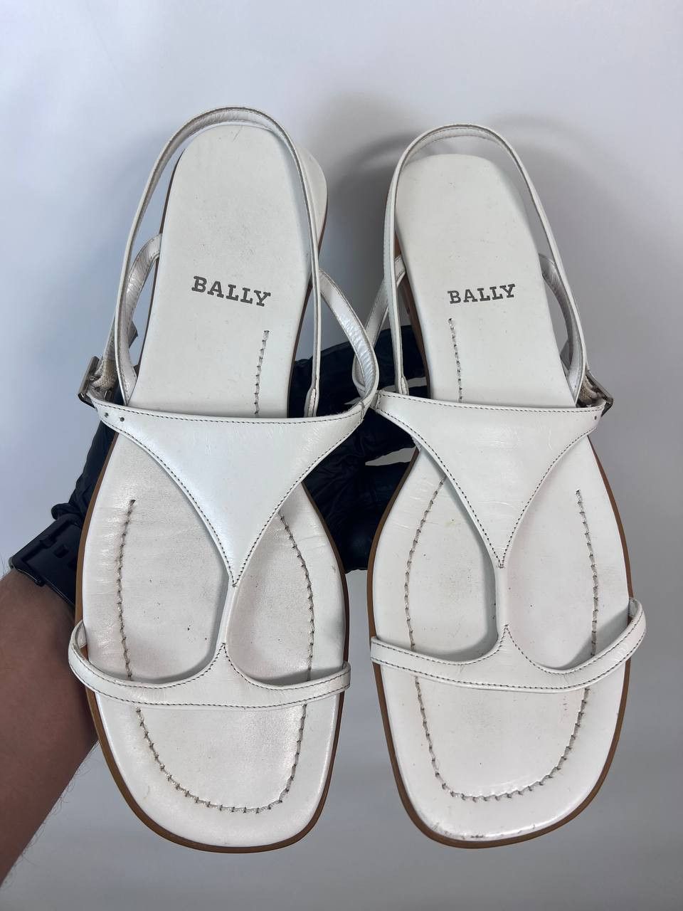 Bally Bally Patrai White Leather Sandals Flats EU 37 Silver Size US 6.5 / IT 36.5 - 1 Thumbnail