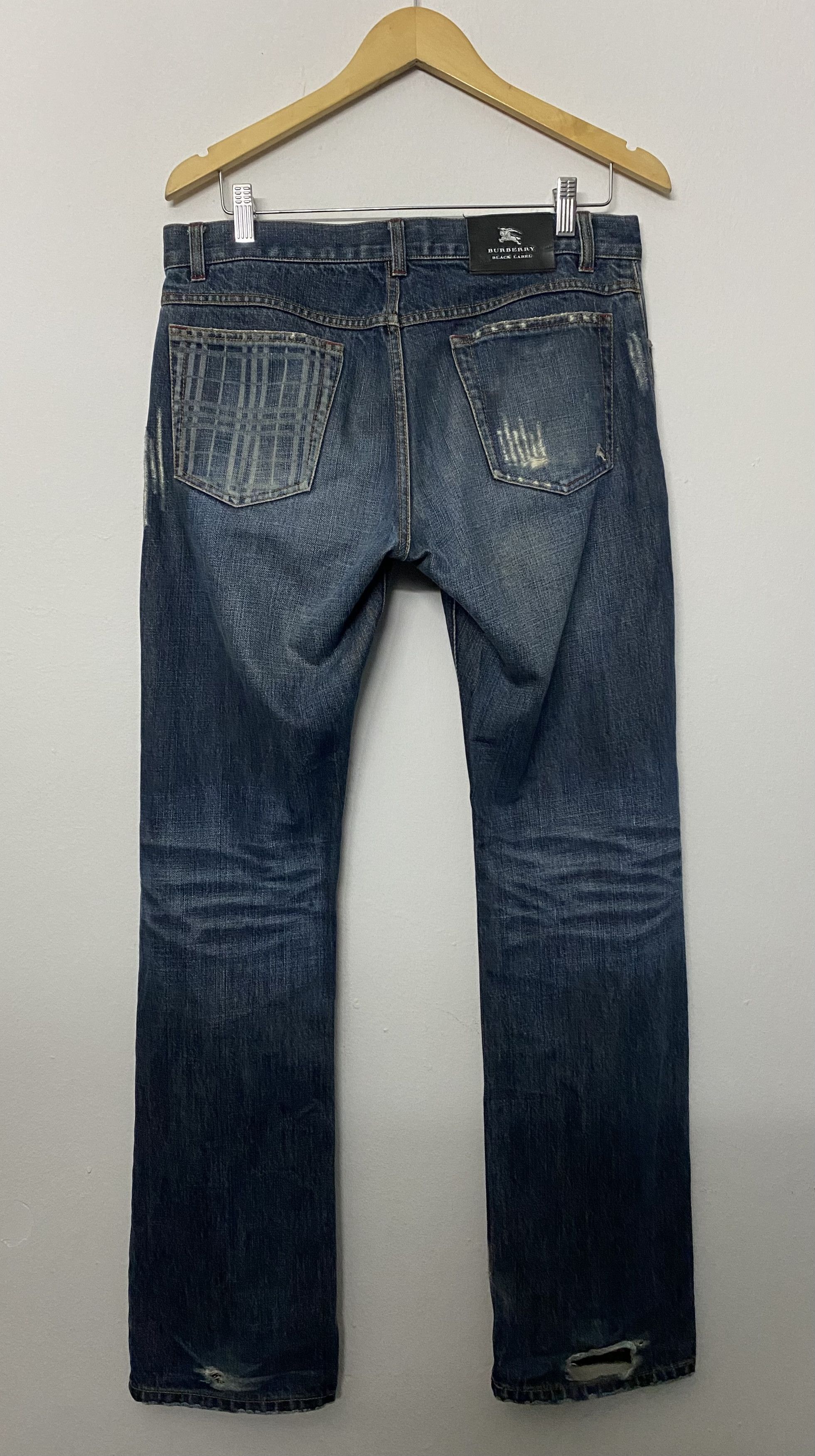 Burberry Burberry Black Label Distressed Nova Check Denim Jeans Size US 33 - 2 Thumbnail