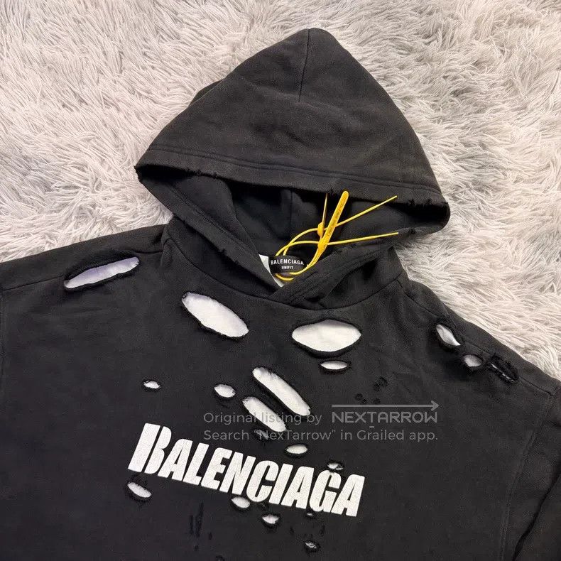 Balenciaga Balenciaga Double Layer Destroyed Black Hoodie Size US L / EU 52-54 / 3 - 4 Thumbnail