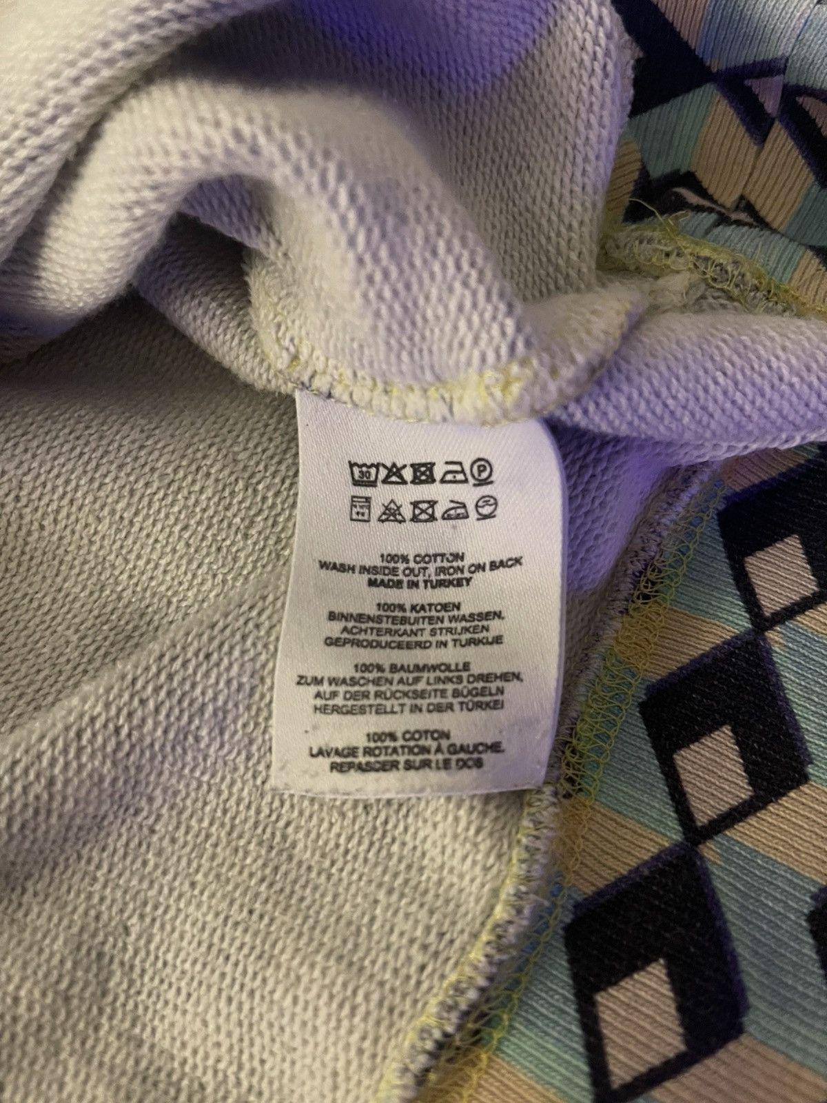 Dries Van Noten Dries Van Noten Oversize Sweatshirt Size Small Yellow Multi Size US S / EU 44-46 / 1 - 6 Thumbnail