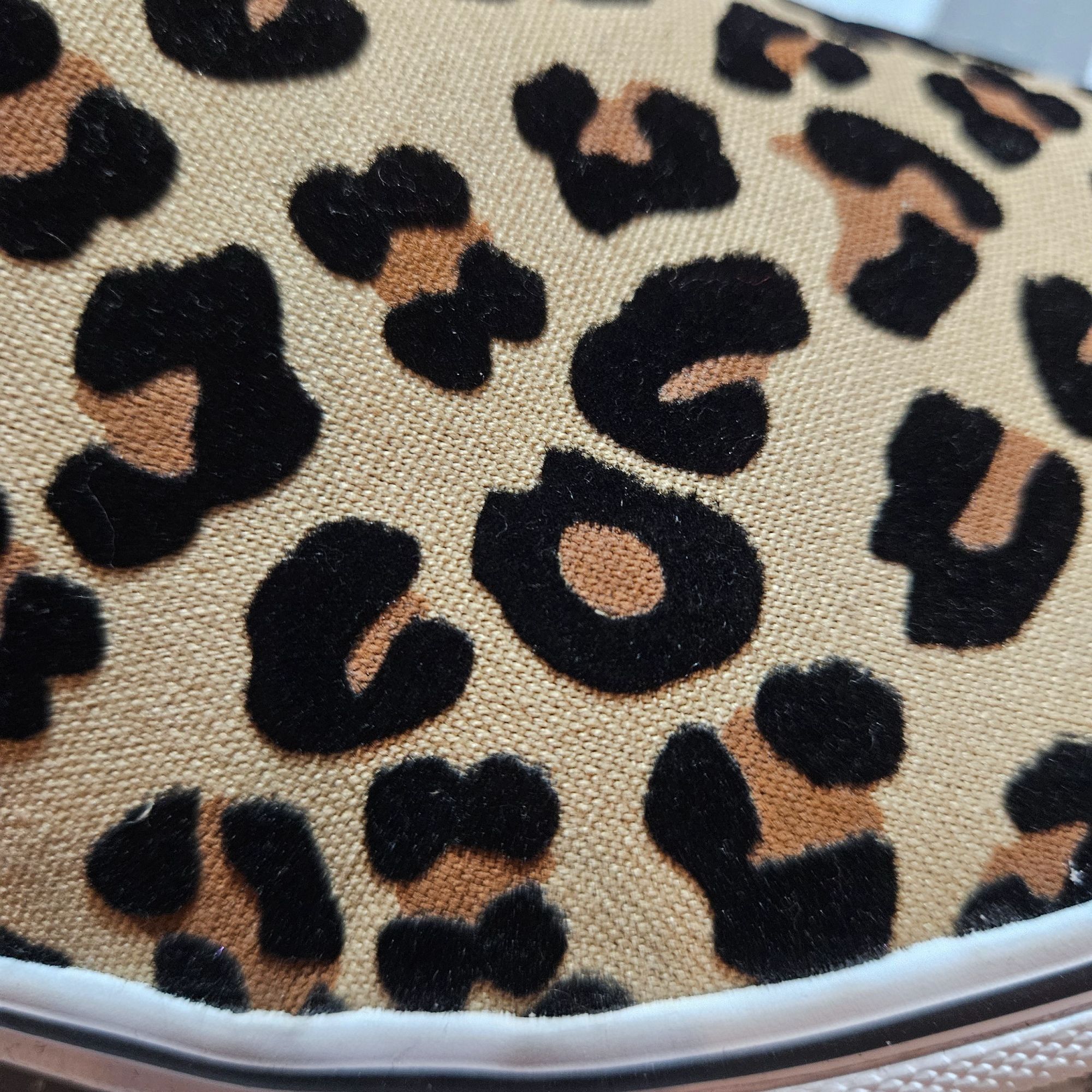 Vans Vans Unisex Leopard Print Slip-On Shoes Casual Streetwear Sk Size US 11 / IT 41 - 9 Thumbnail