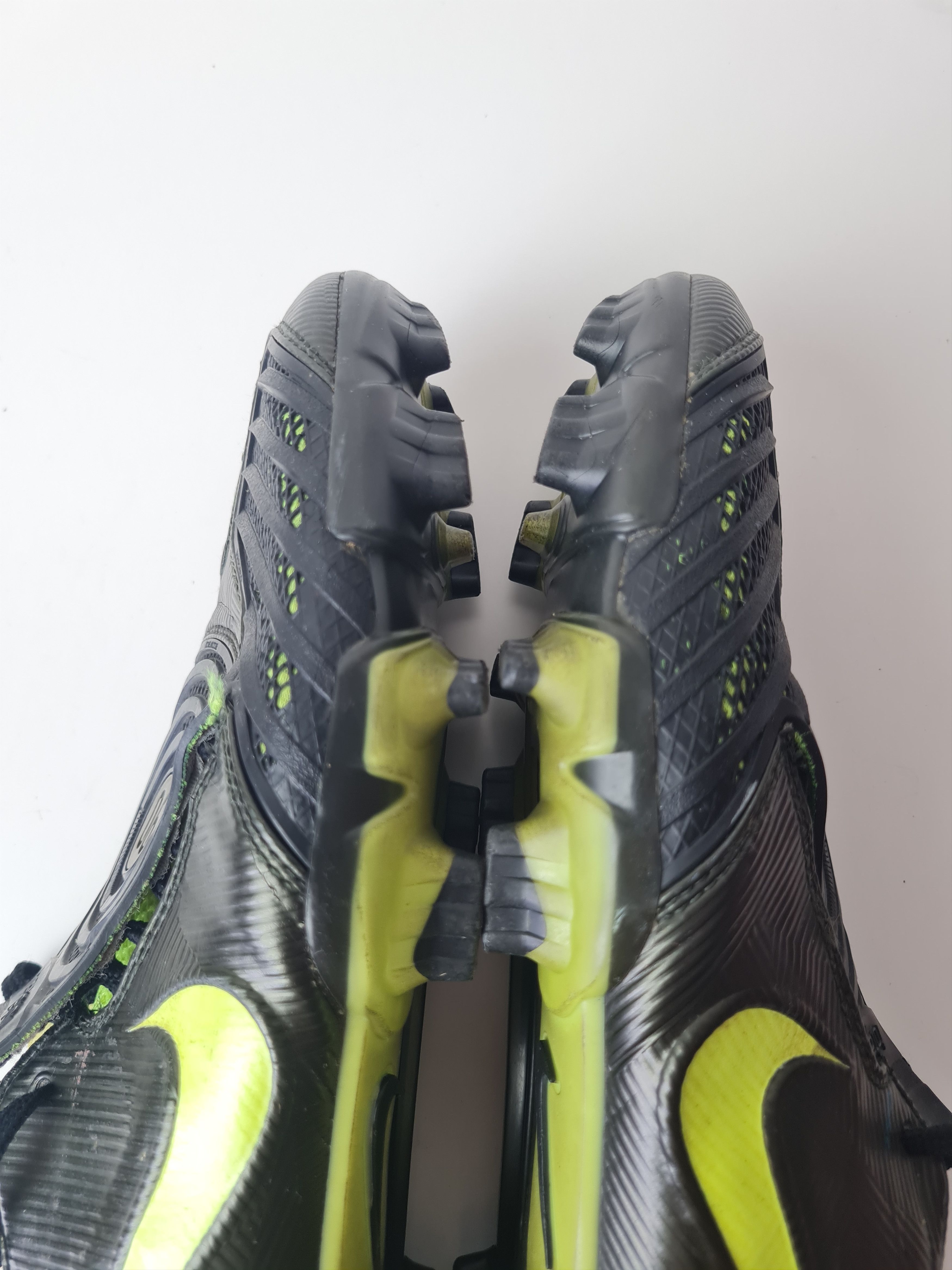 Nike Football Boots 2008 Nike Total 90 SG Zoom Air Laser Elite Size US 10 / EU 43 - 14 Thumbnail