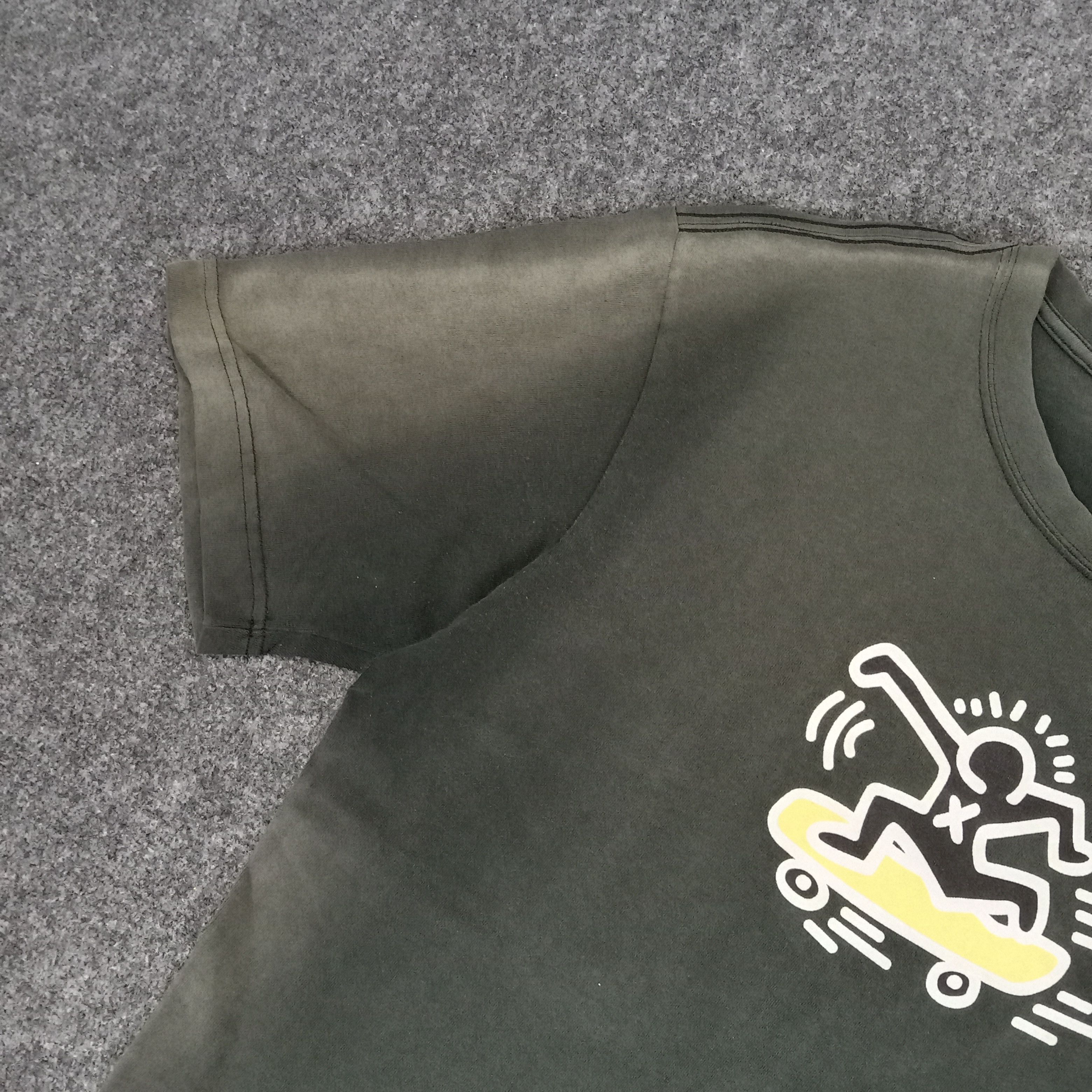 Keith Haring × Vintage Keith Haring American Designer Art Tshirt Size US L / EU 52-54 / 3 - 2 Thumbnail