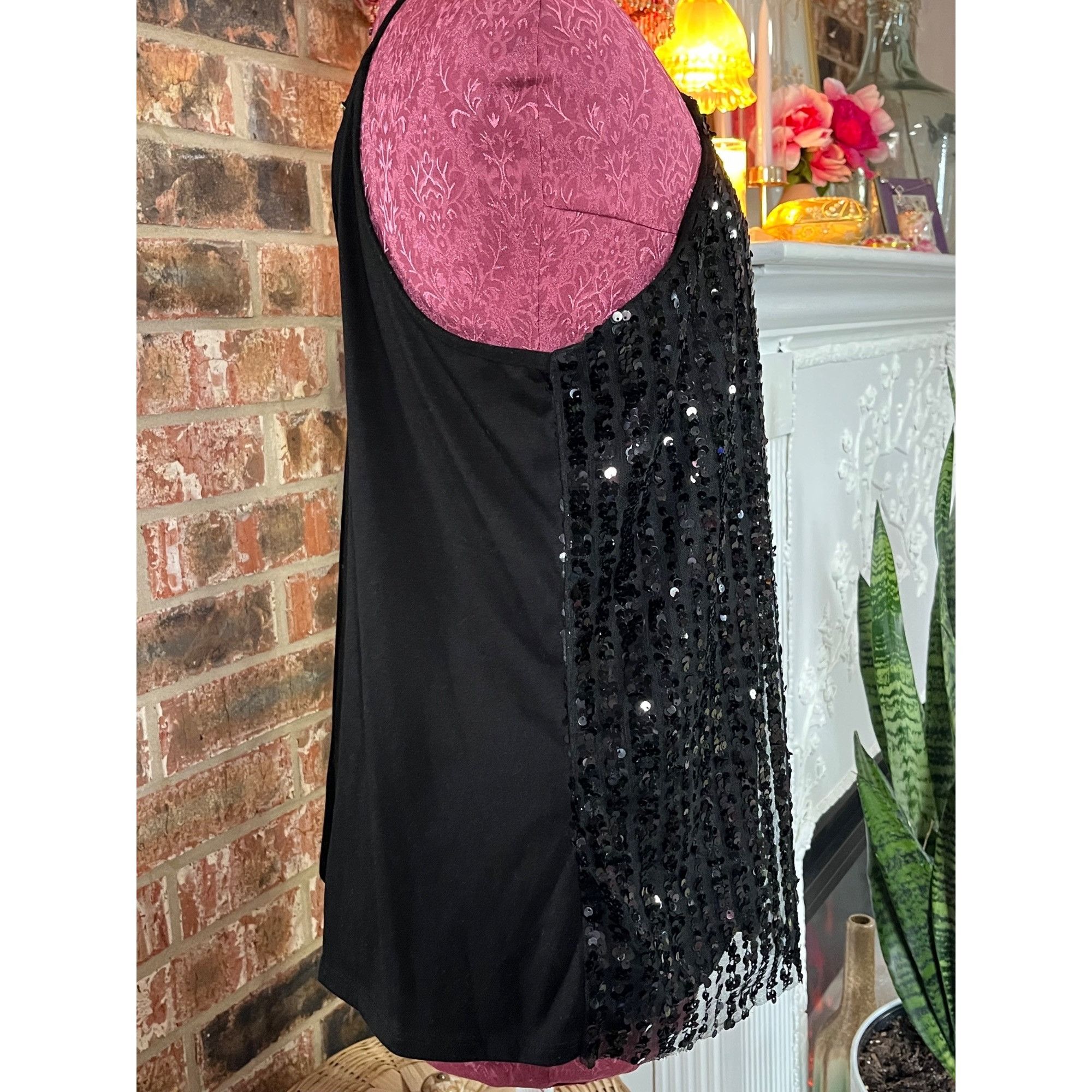 Other Black Sequin Tank Top With Keyhole Back - No Boundaries XL Size XL / US 12-14 / IT 48-50 - 2 Thumbnail