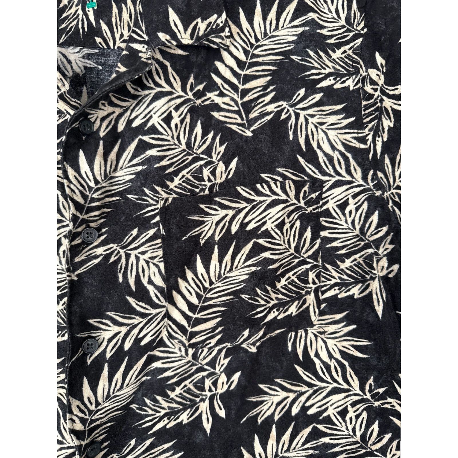 Vintage VINTAGE G.H. Bass Shirt Men Medium Black Floral Leaf Button Up Hawaiian Linen Blend Pocket Size US M / EU 48-50 / 2 - 6 Thumbnail