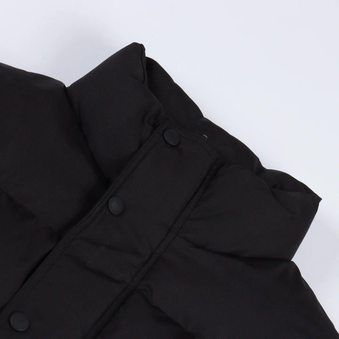 Balenciaga o1tr1nto0426 New Year Series 25 - Puffer Jacket in Black Size L / US 10 / IT 46 - 4 Thumbnail