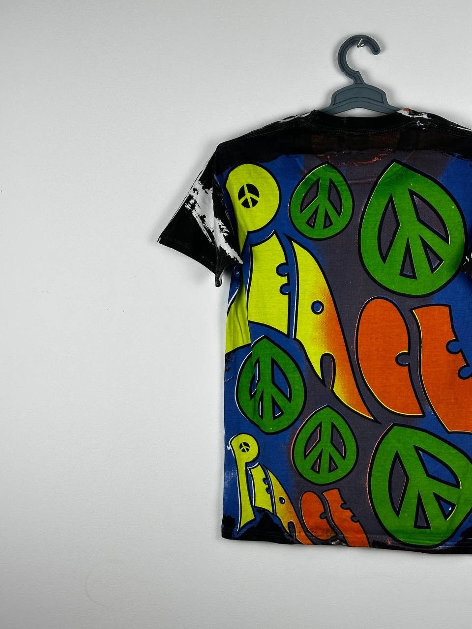 Vintage Vintage 90s Peace Hippie Tie Dye AOP T shirt M Size US M / EU 48-50 / 2 - 10 Thumbnail