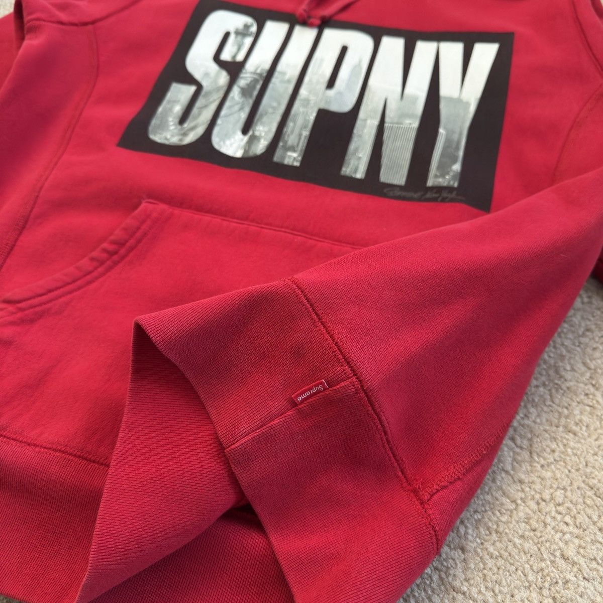 Supreme Supreme SUPNY Skyline DKNY Hoodie Red (2010) Size US M / EU 48-50 / 2 - 5 Thumbnail