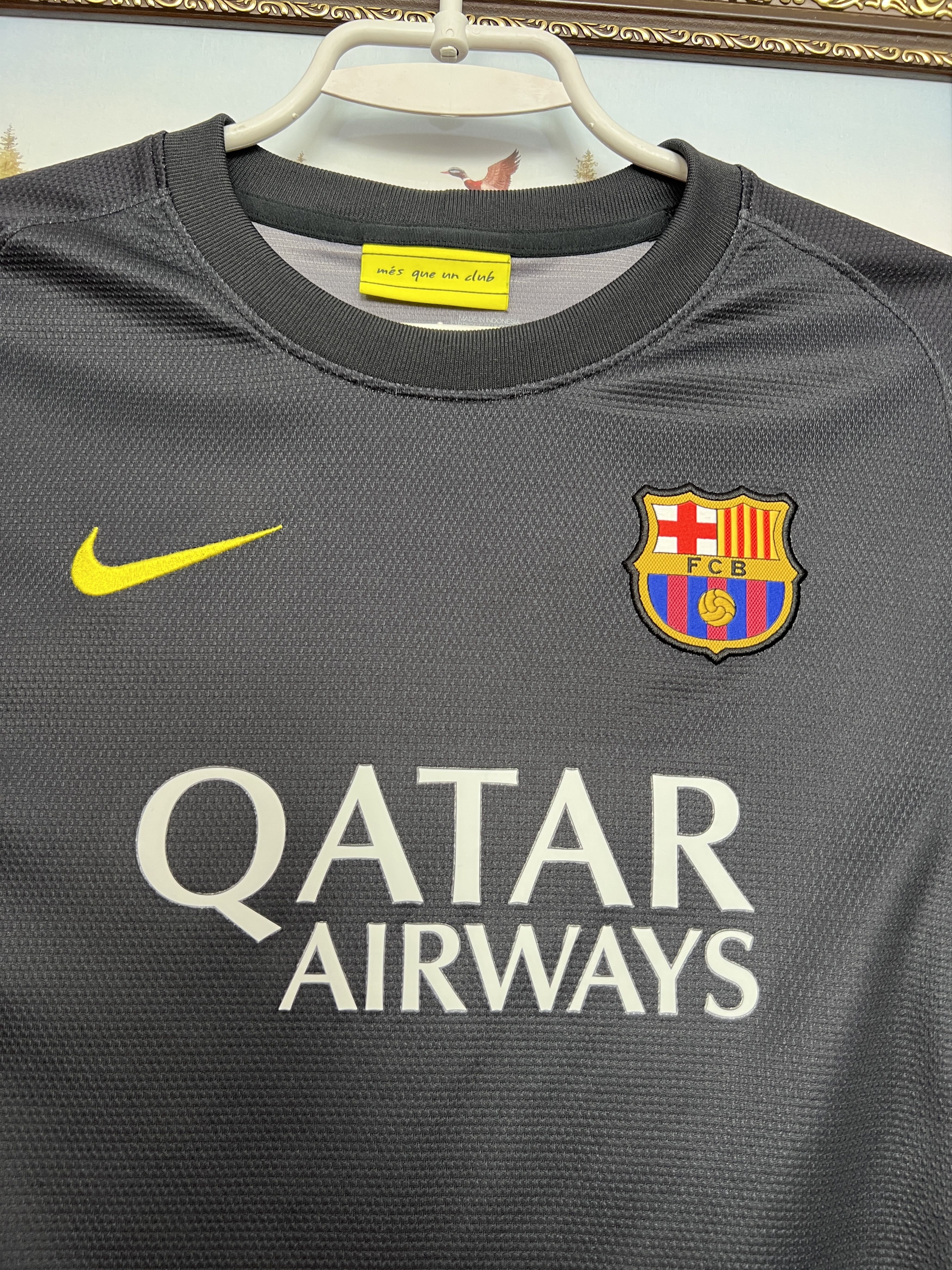 Nike Barcelona Goalkeeper football shirt 2013 Soccer Nike Boys M Size US XS / EU 42 / 0 - 3 Thumbnail