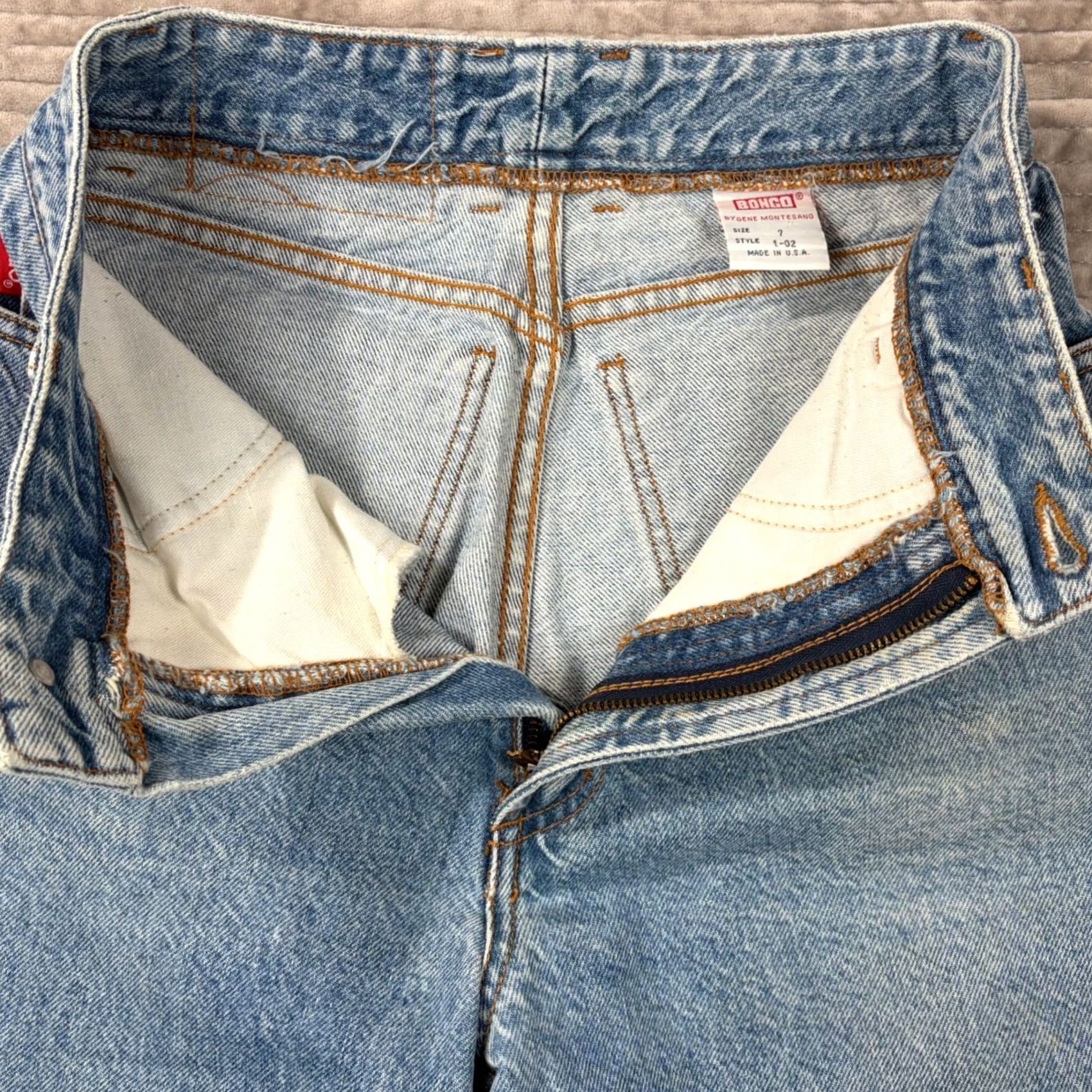 Vintage VINTAGE Bongo Jeans Womens Jeans High Rise Light Wash 28 in 30 in Inseam Made USA Womens Mens? Size 28" / US 6 / IT 42 - 6 Thumbnail