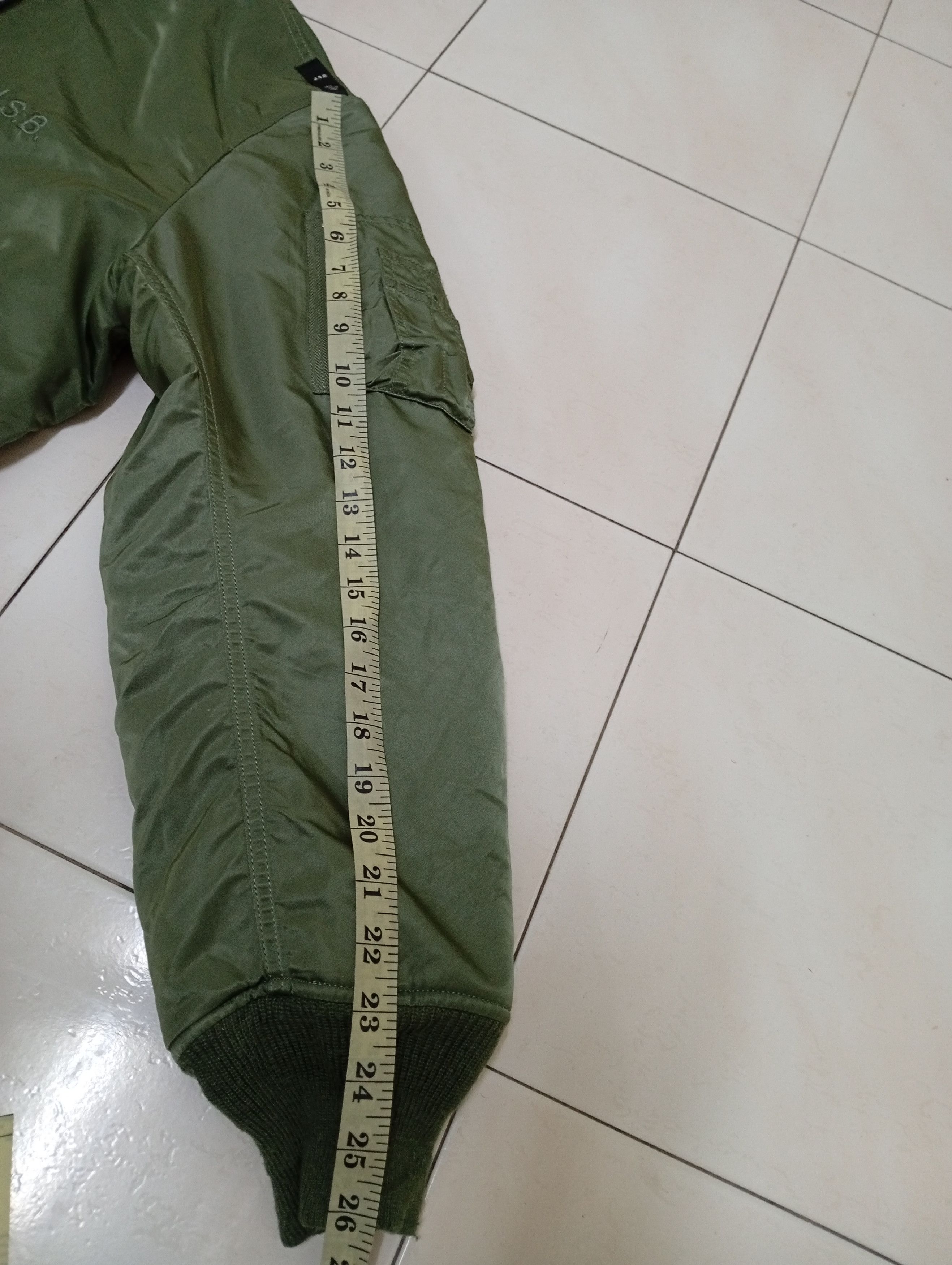 Alpha Industries J.soul brother X alpha industries Size US L / EU 52-54 / 3 - 14 Thumbnail