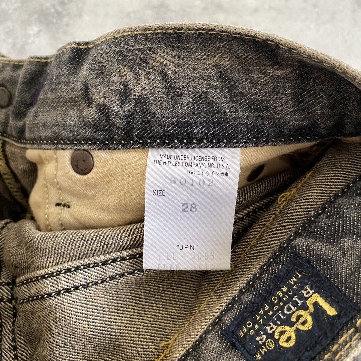 Vintage Vintage Lee Mud Washed Bootcut Flared Denim Jeans Size US 27 - 21 Thumbnail