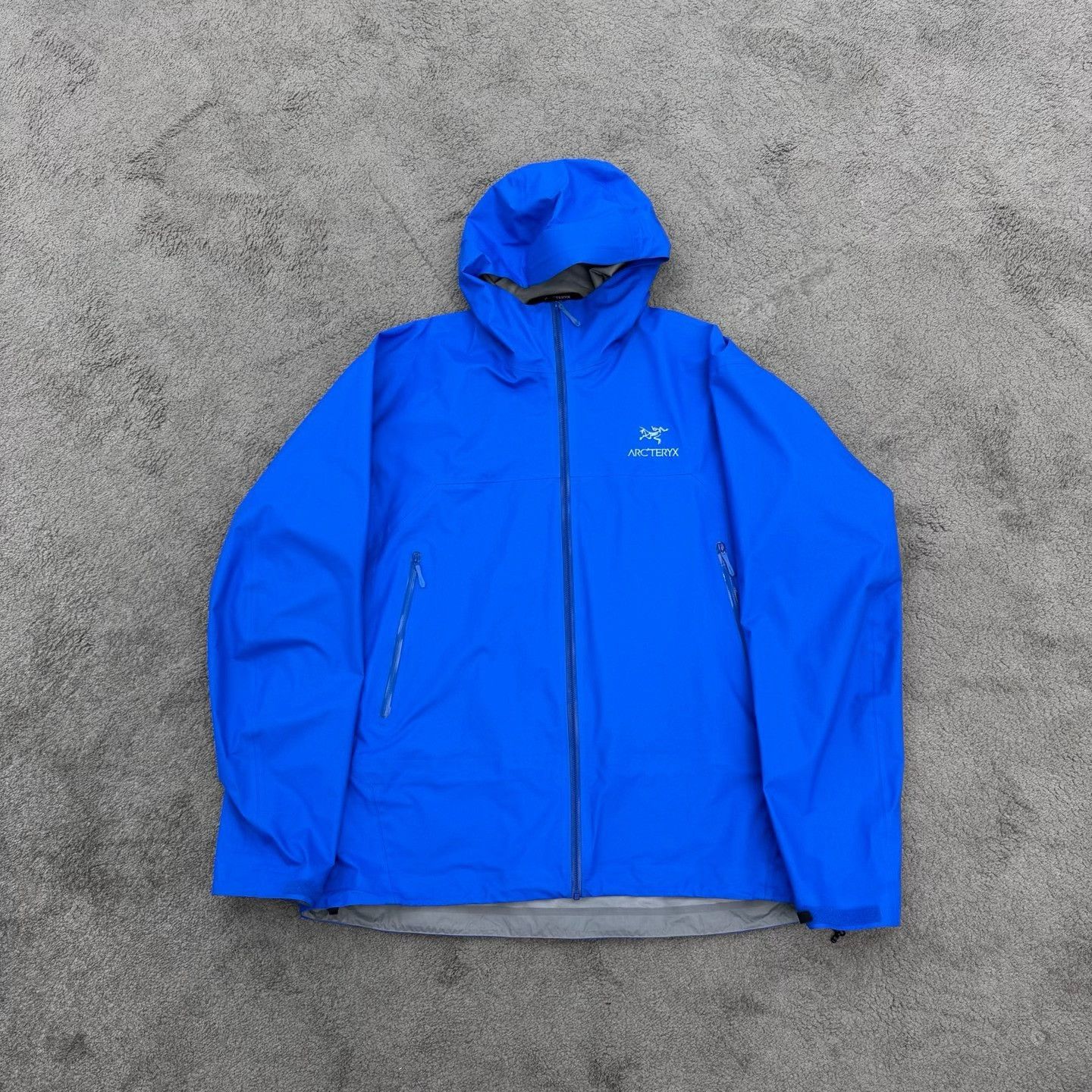 Arc'teryx × Beams Plus BEAMS x Arc'teryx Beta Jacket (Boro Blue