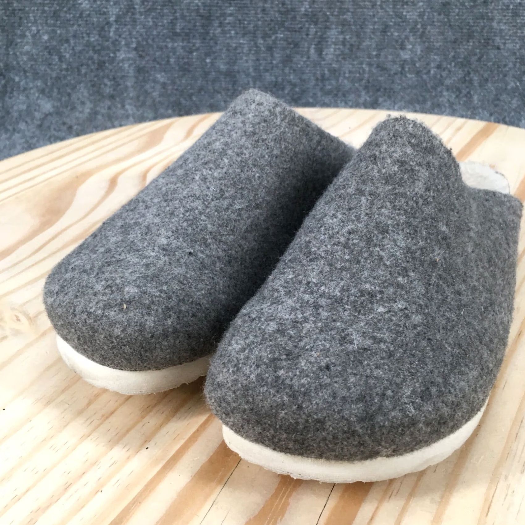 Vintage Universal Thread Sandals Womens 7.5 Grey Fabric Mule Slip On Comfort Clogs Shoes Womens Shoes Size US 8 / IT 38 - 3 Thumbnail
