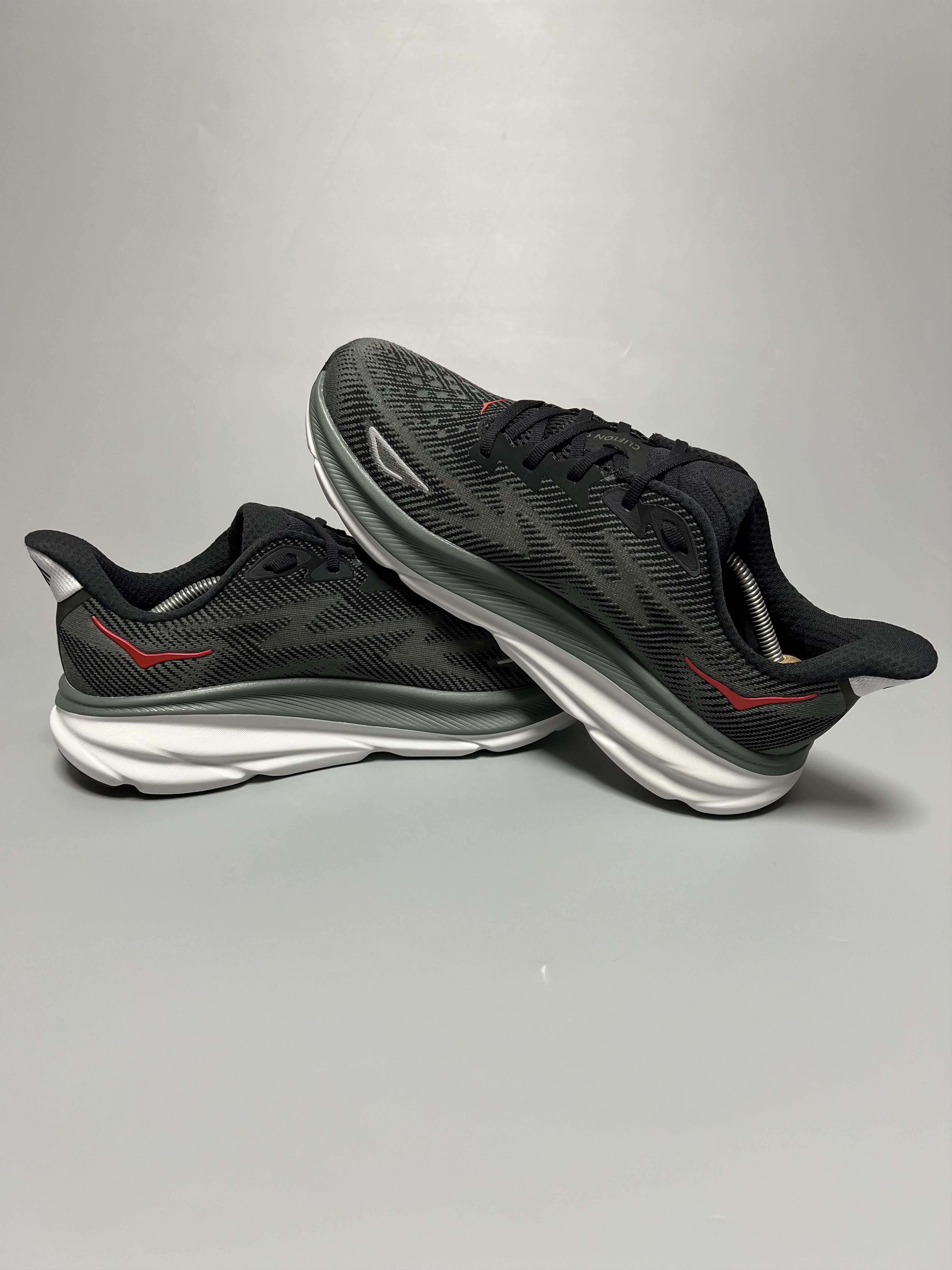 Hoka 10.5D Hoka One One Clifton 9 Men's Running Shoes Walking Gym Size US 10.5 / EU 43-44 - 5 Thumbnail