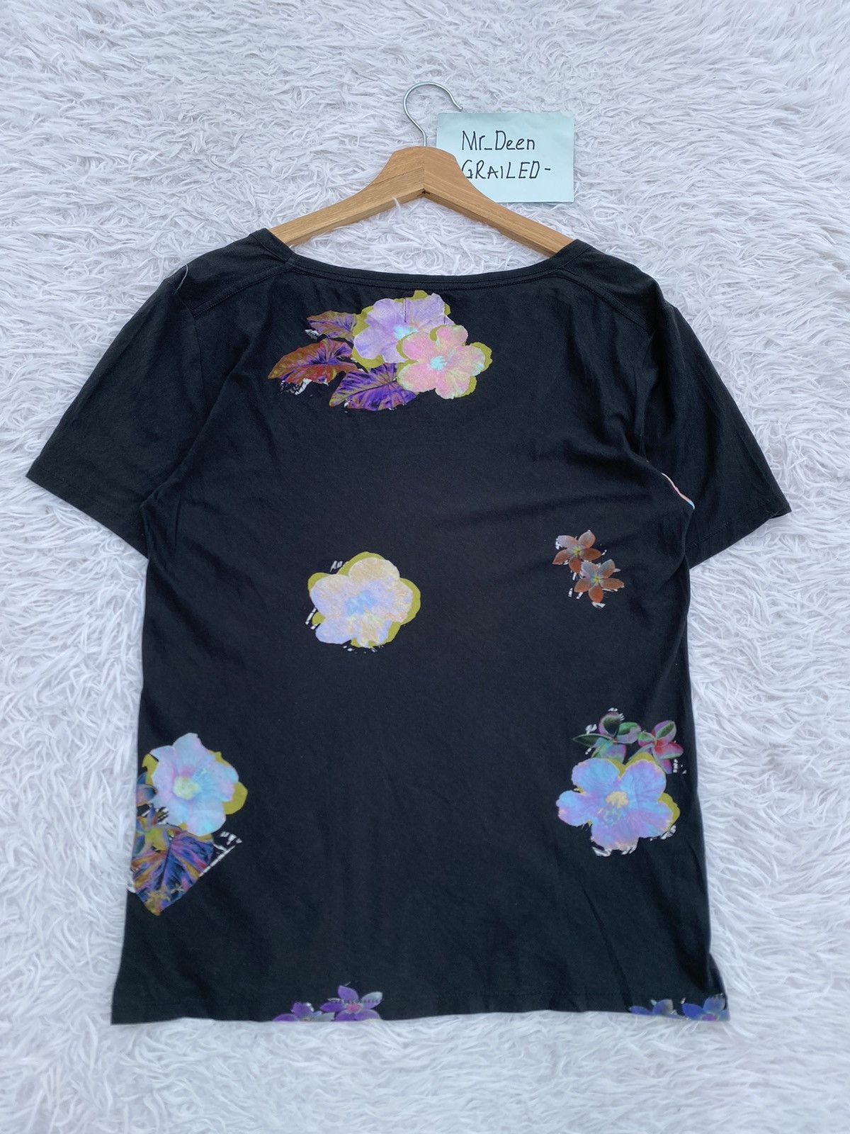 Acne Studios Rare ACNE Studios Florals Tshirt Size US S / EU 44-46 / 1 - 12 Thumbnail
