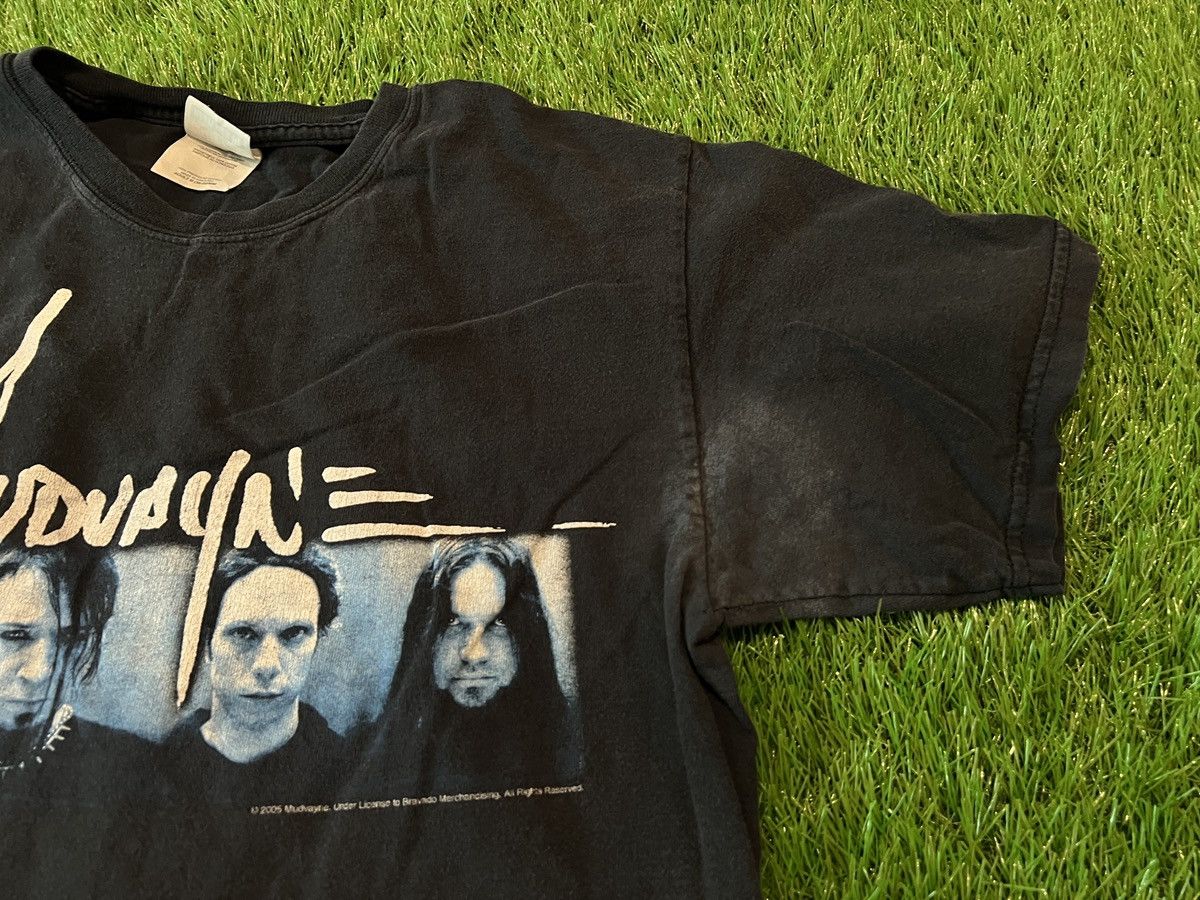 Band Tees Vintage 2005 Mudvayne T Shirt Y2K Band Photo Nu-Metal Rock Size US M / EU 48-50 / 2 - 4 Thumbnail