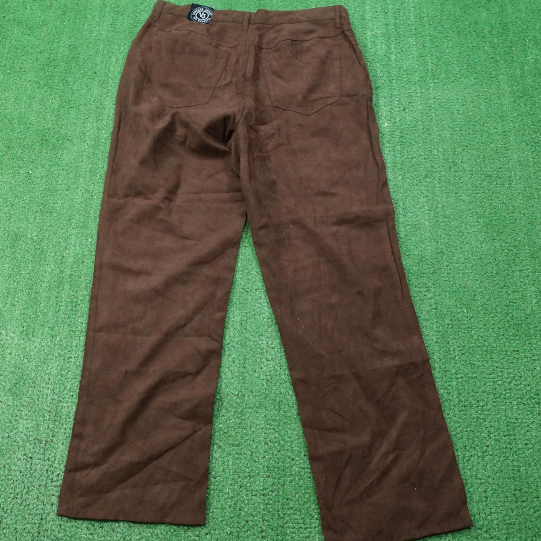 Vintage Venezia Jeans Womens Khakis Pants 14 Brown Faux Suede Straight Leg 34x30 Pockets 100% Polyester Size 36" / US 14 / IT 50 - 4 Thumbnail