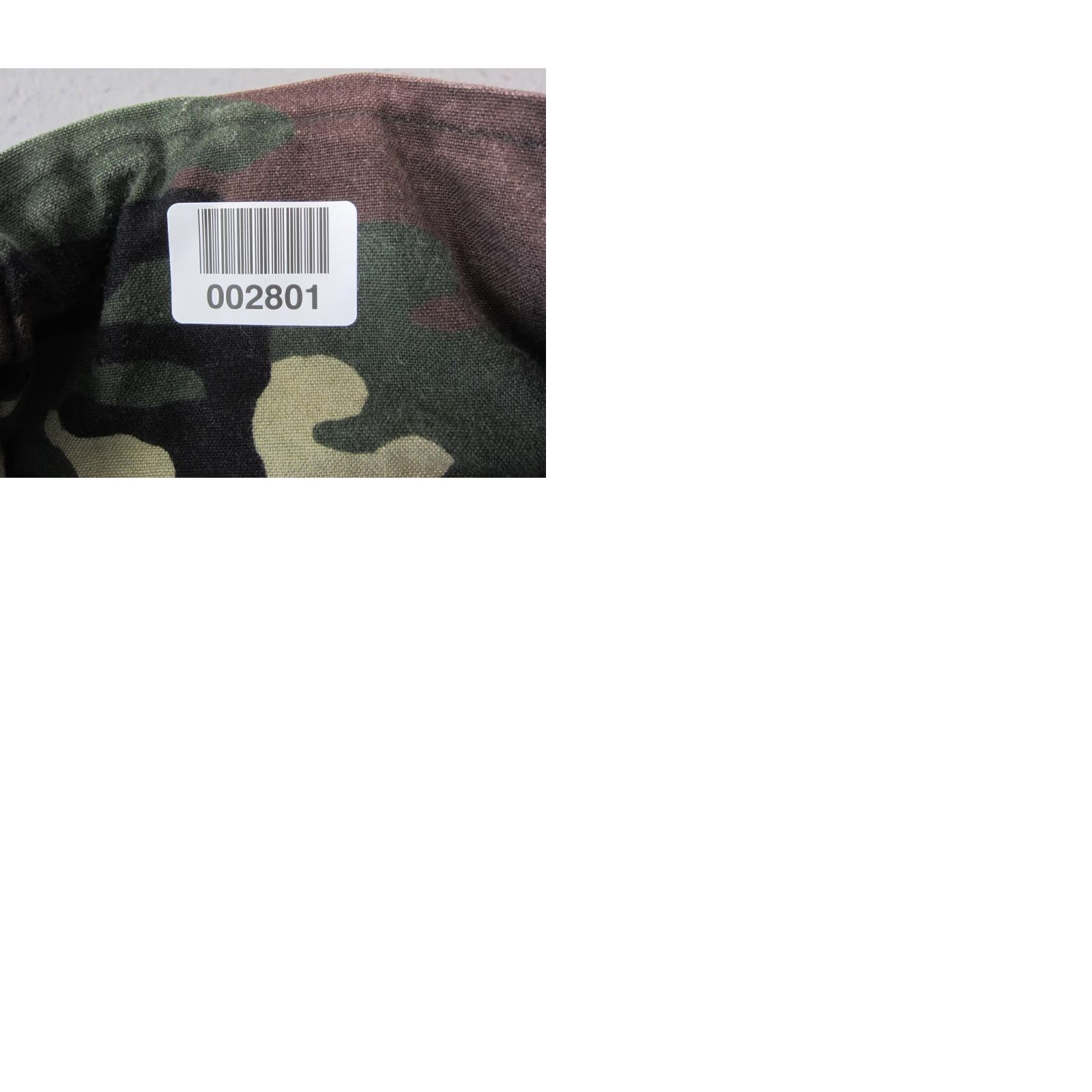 Vintage Weather-Rite Vintage Camouflage Vest Mens Large Green Camo Utility Hunting Outdoor Zip Full Zip Lightweight Lined 80s Mens Size US L / EU 52-54 / 3 - 9 Thumbnail