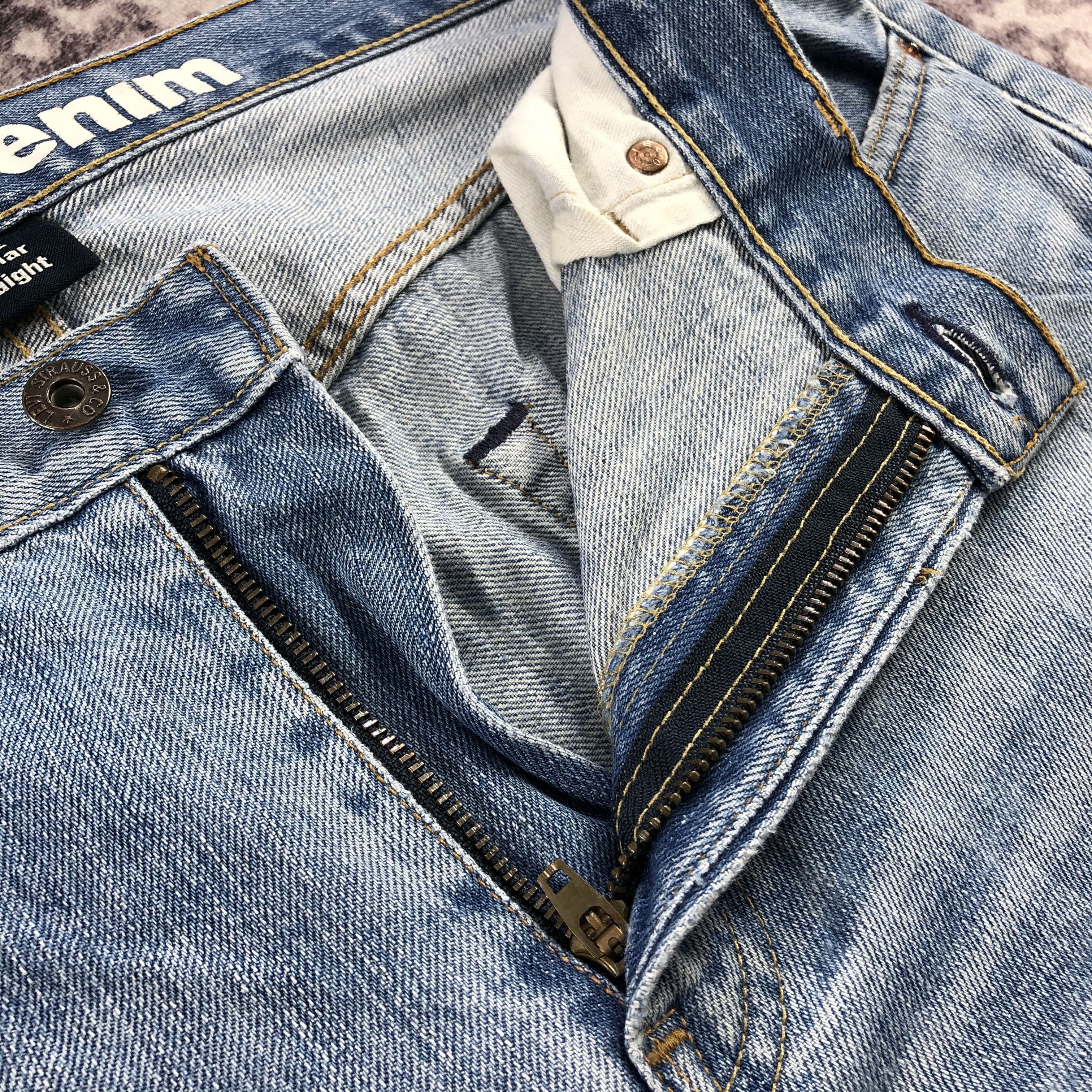 Levi's × Vintage Vintage Blue Wash Levis 502 Jeans-JM2754 Size US 37 - 12 Thumbnail