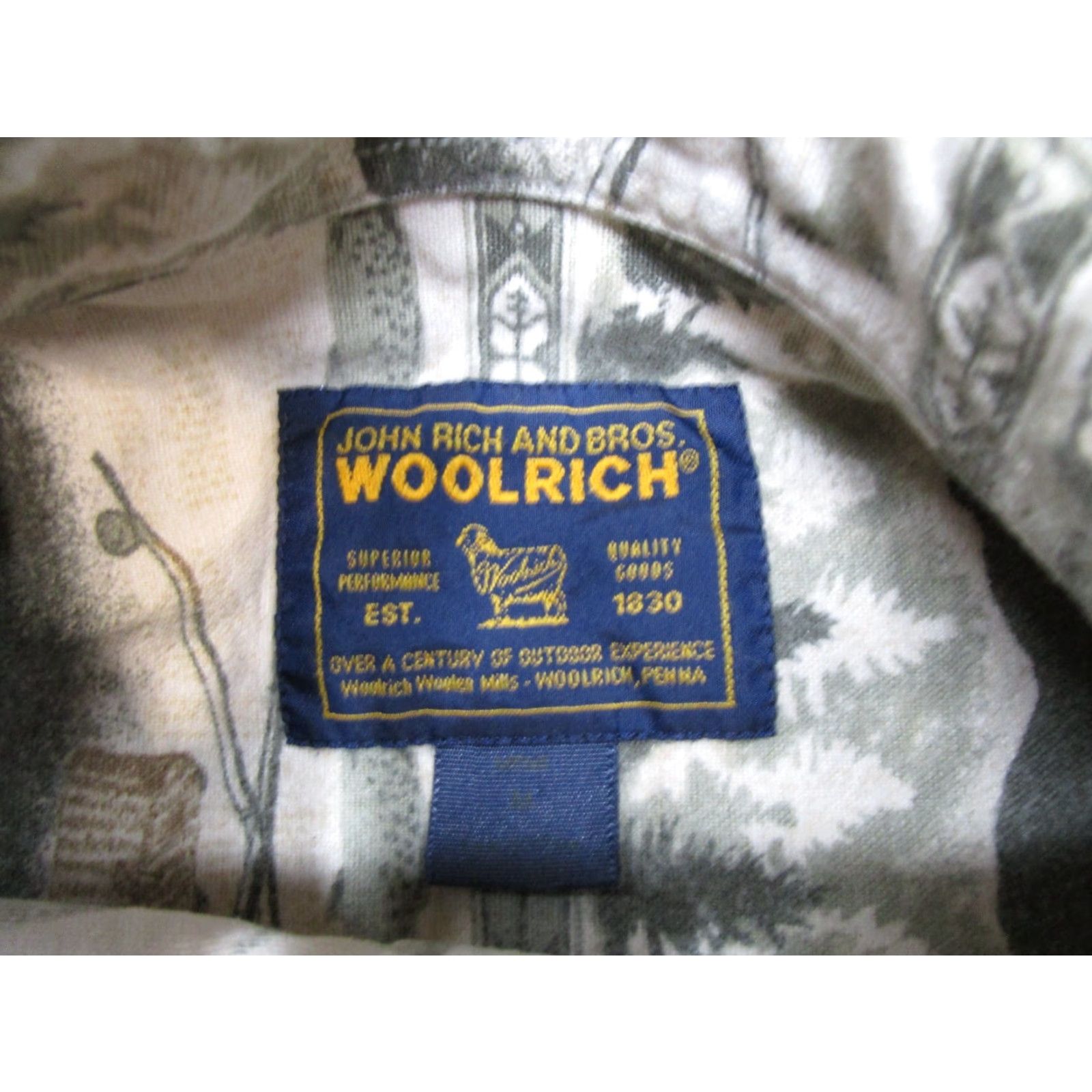Vintage VINTAGE Woolrich Button-Up Long Sleeve Flannel Shirt M AOP Trout Fishing Canoe READ Size US M / EU 48-50 / 2 - 2 Thumbnail