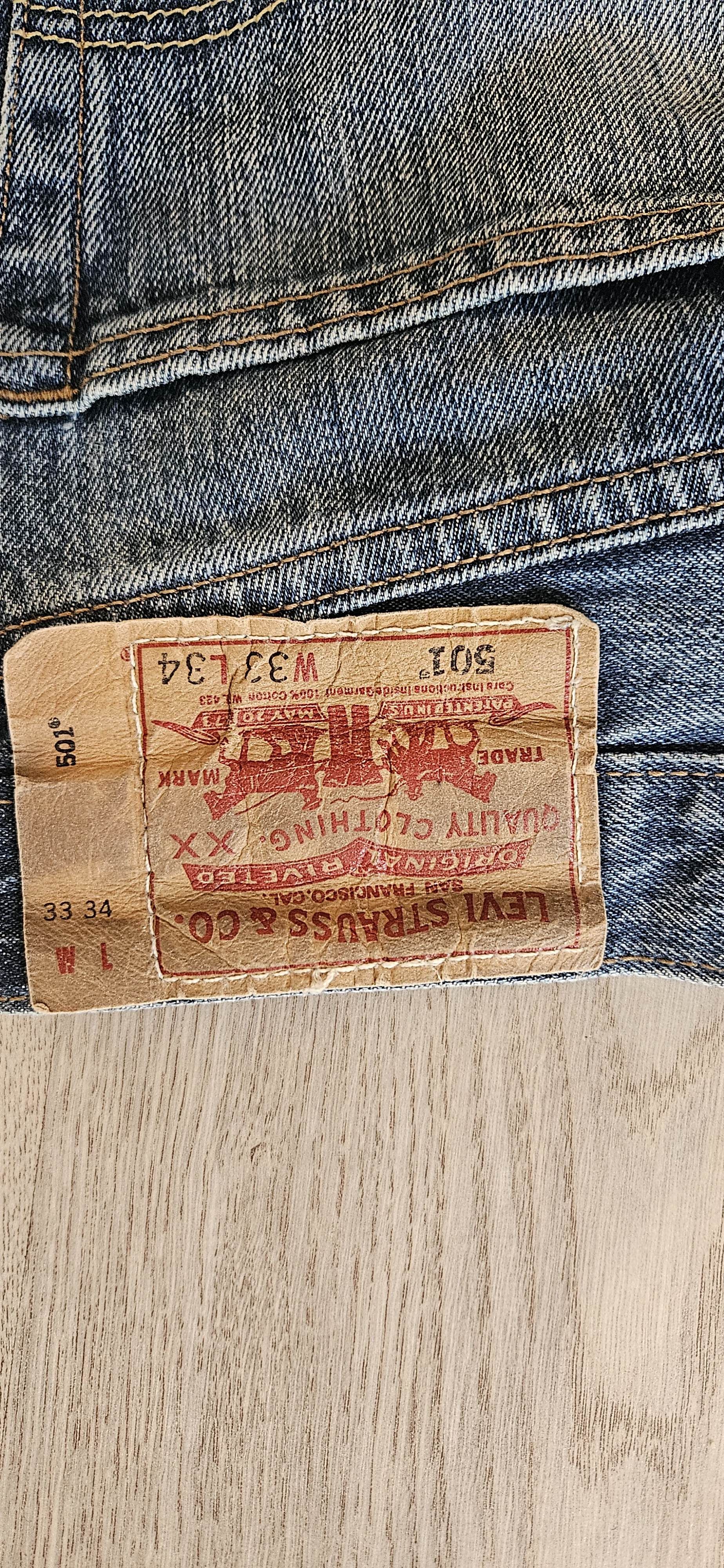 Levi's Vintage Clothing Levi’s 501 Vintage Jeans W33 L34 - Classic Blue Denim Size US 34 / EU 50 - 1 Thumbnail
