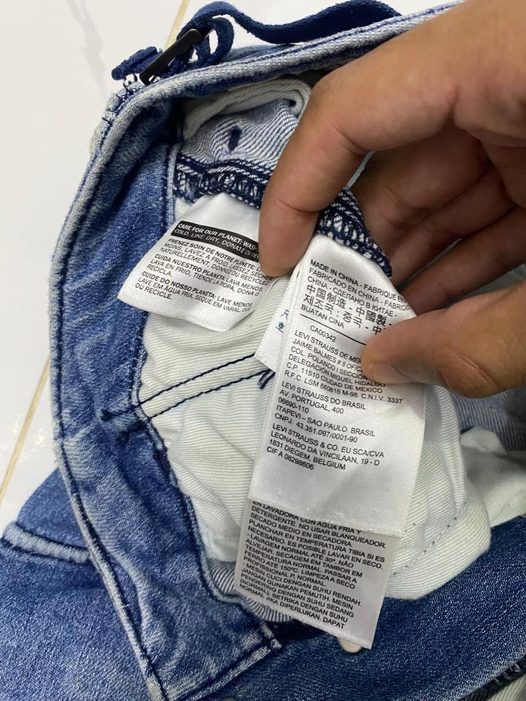 Engineered Garments DISTRESSED DENIM CARGO PANTS LEVIS ENGINEERED MULTI POCKET Size US 30 / EU 46 - 10 Thumbnail