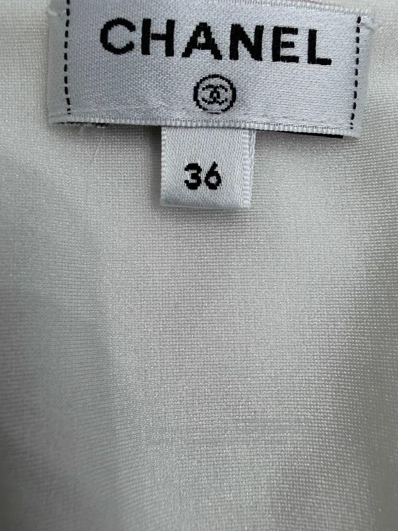 Chanel Chanel Black and white cc square neckline long sleeves Size XS / US 0-2 / IT 36-38 - 4 Thumbnail