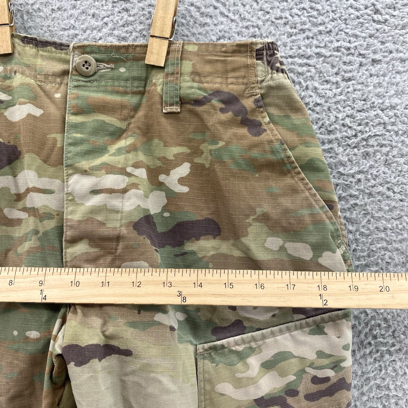 Vintage US Military Cargo Pants Womens 30X25 Green Camo Woodland Utility Workwear Pants Size 30" / US 8 / IT 44 - 6 Thumbnail