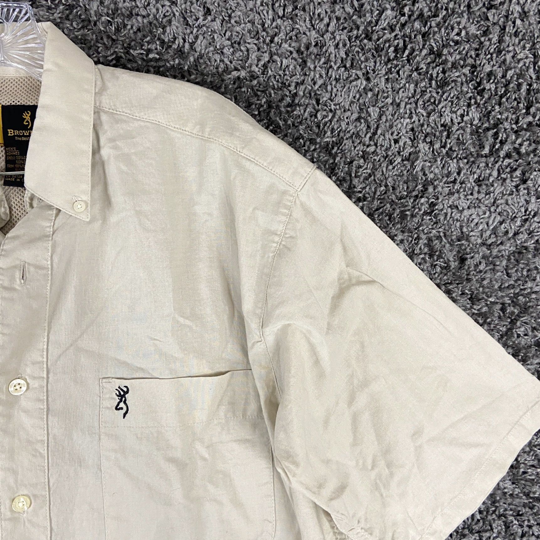 Vintage VINTAGE Browning Shirt Men’s M Beige Short Sleeve Button-Up (Regular) Beige Beige M Mens Size US 31 - 4 Thumbnail