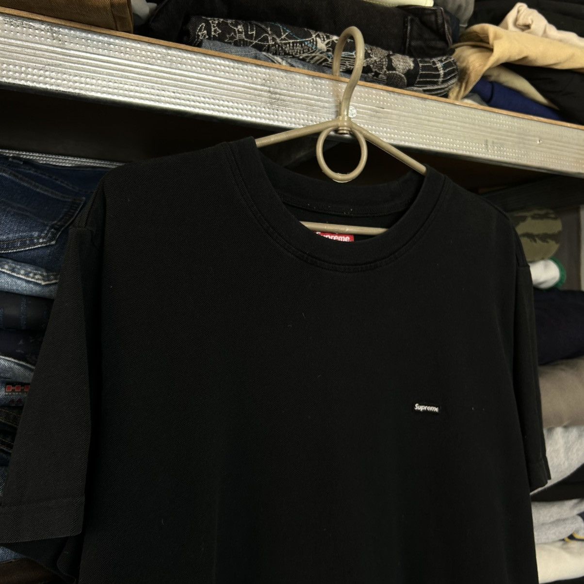 Supreme Mens Supreme Small logo Basic black streetwear tee Size US XL / EU 56 / 4 - 2 Thumbnail