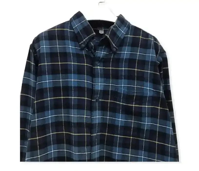 Flannel Japanese Brand Uniqlo Plaid Tartan Flannel Shirt Size US L / EU 52-54 / 3 - 2 Thumbnail