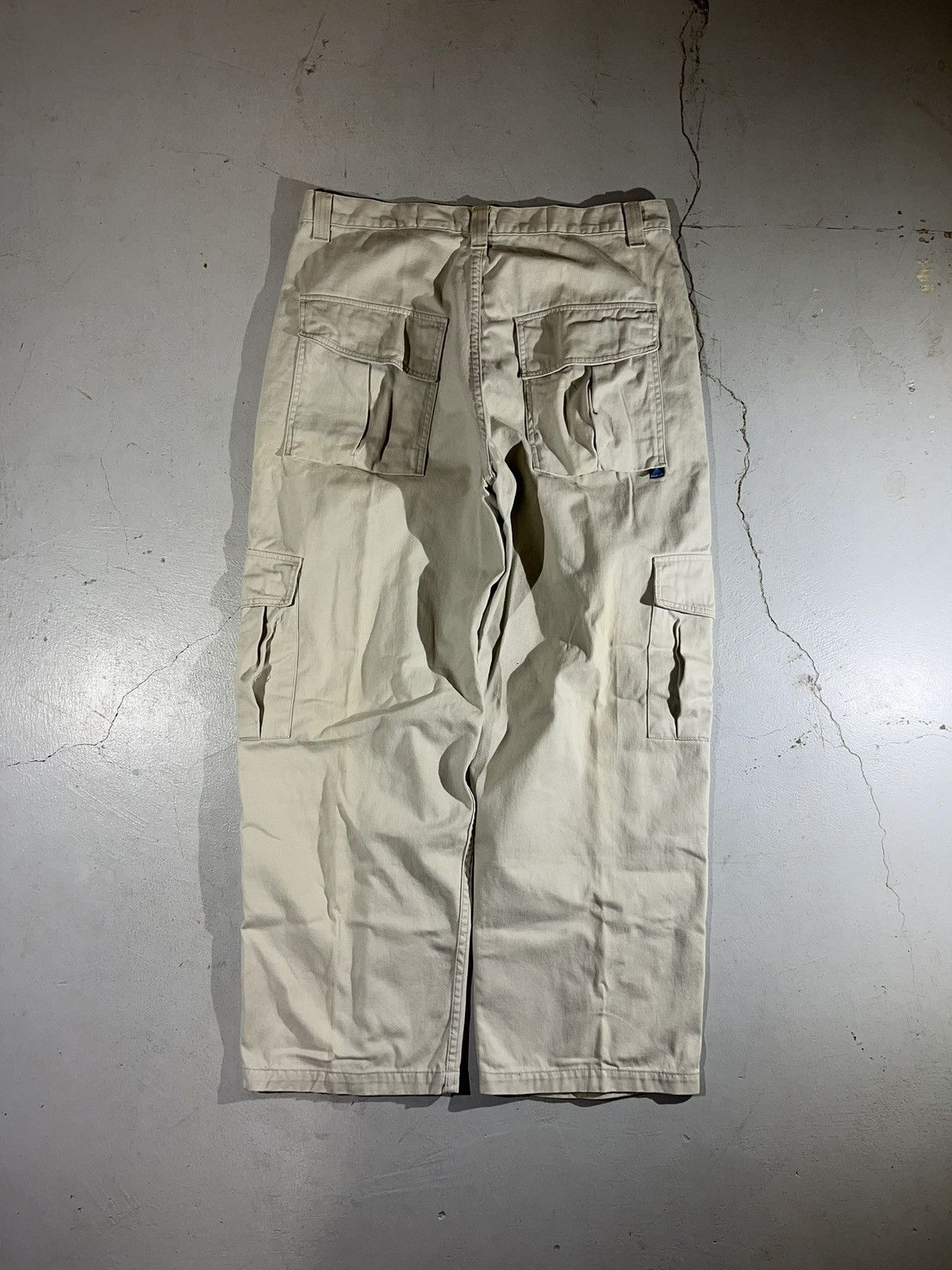 Levi's Levis silvertab vintage beige wide leg cargo pants Size US 36 / EU 52 - 3 Thumbnail