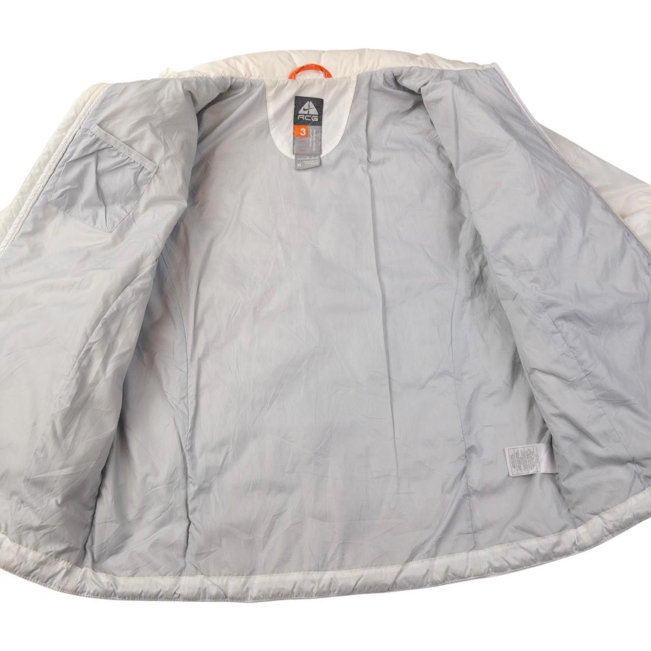 Nike Vintage Nike ACG Quilted Puffer Jacket Women's Size M Size US M / EU 48-50 / 2 - 4 Thumbnail