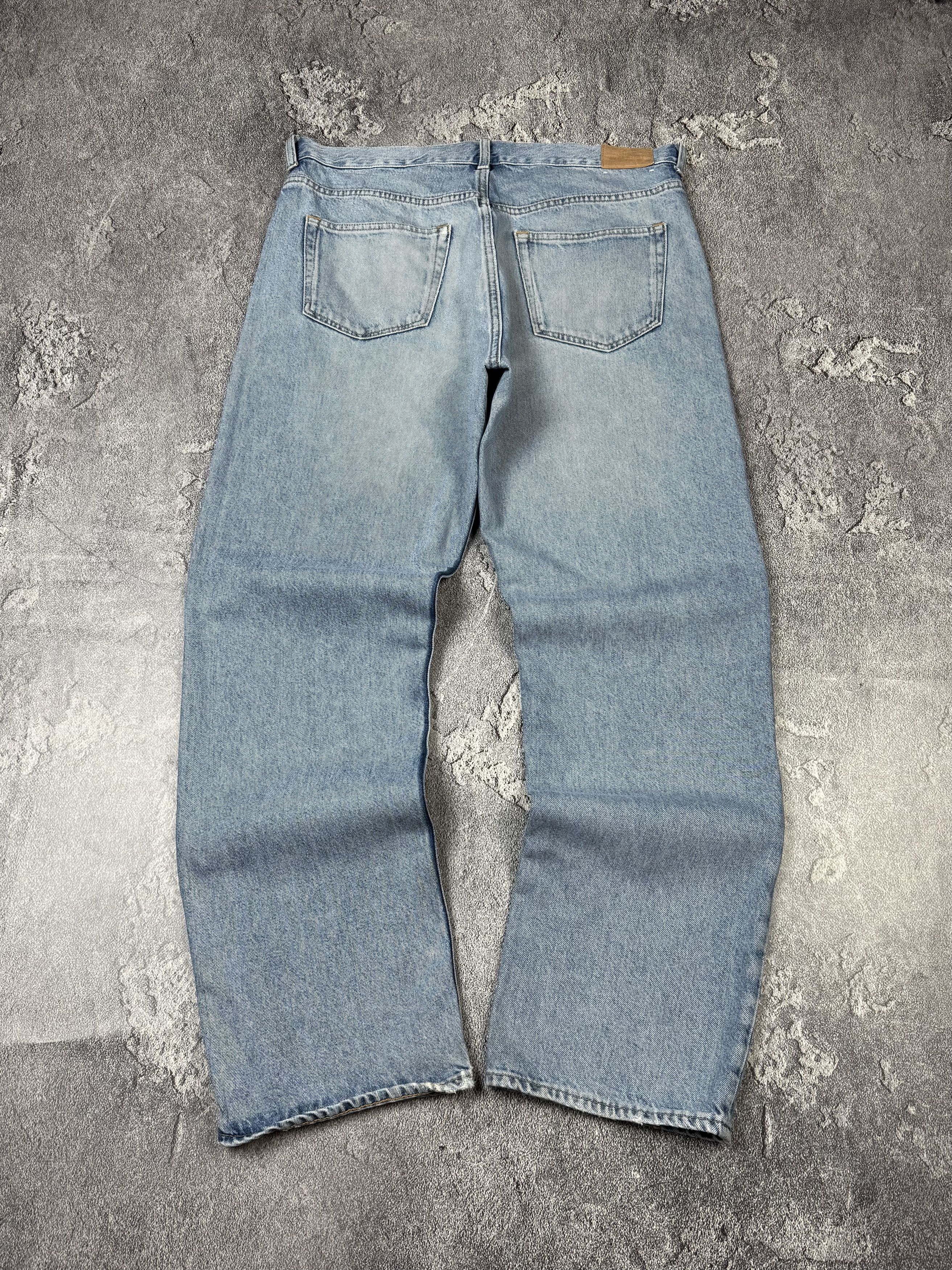 Weekday Y2K Weekday Relaxed Fit Straight Leg Jeans Size US 33 - 8 Thumbnail