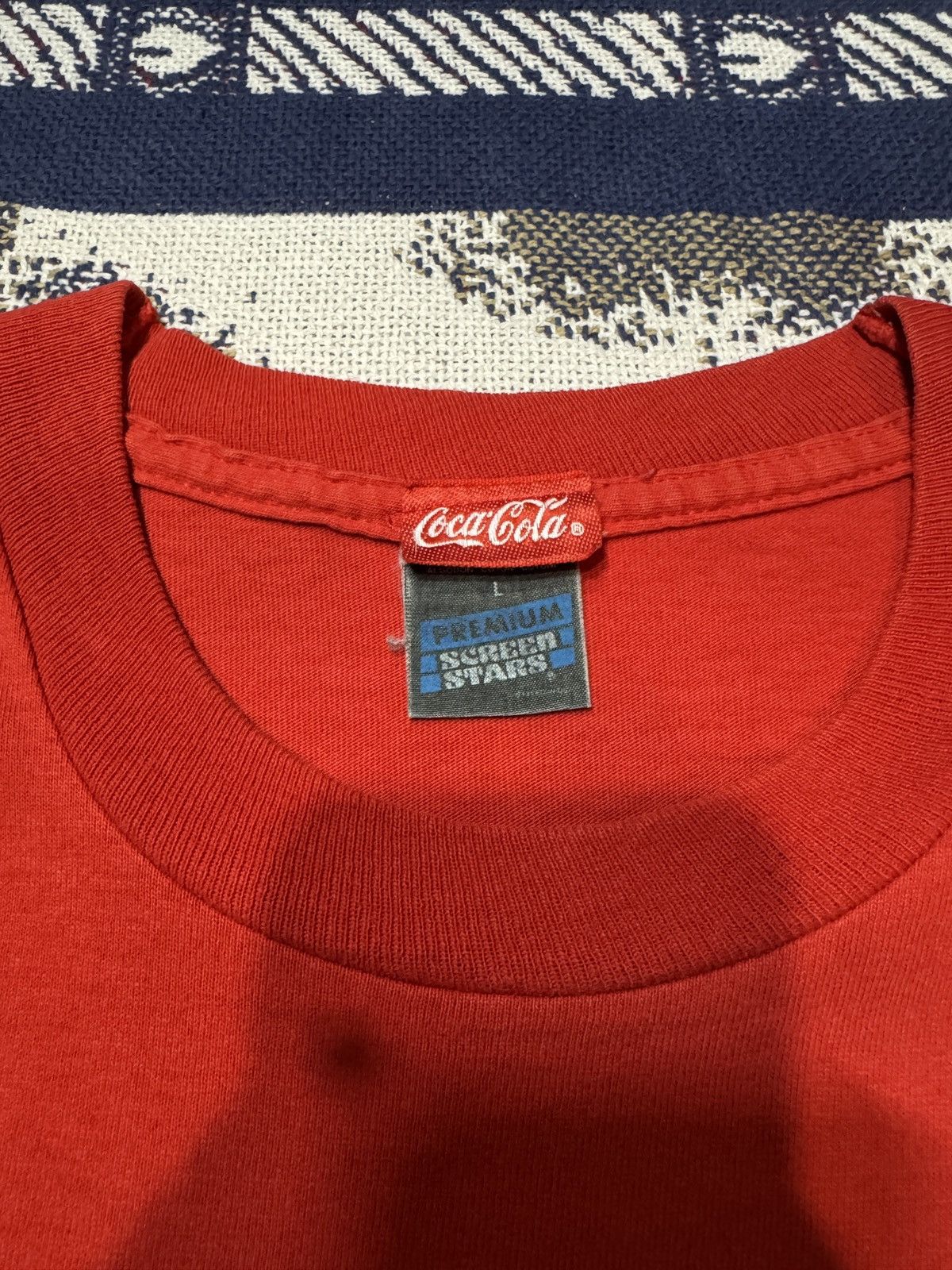 Vintage Vintage 1993 Red “Coca Cola Is The Music” Mexico Art Tee Size US L / EU 52-54 / 3 - 5 Thumbnail