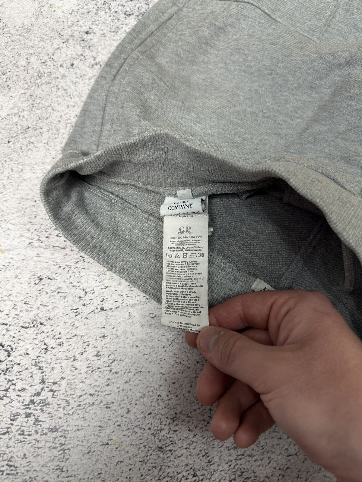 C.P. Company C.P. Company Diagonal Raised Fleece Cargo Grey Sweatpants Size US 32 / EU 48 - 11 Thumbnail
