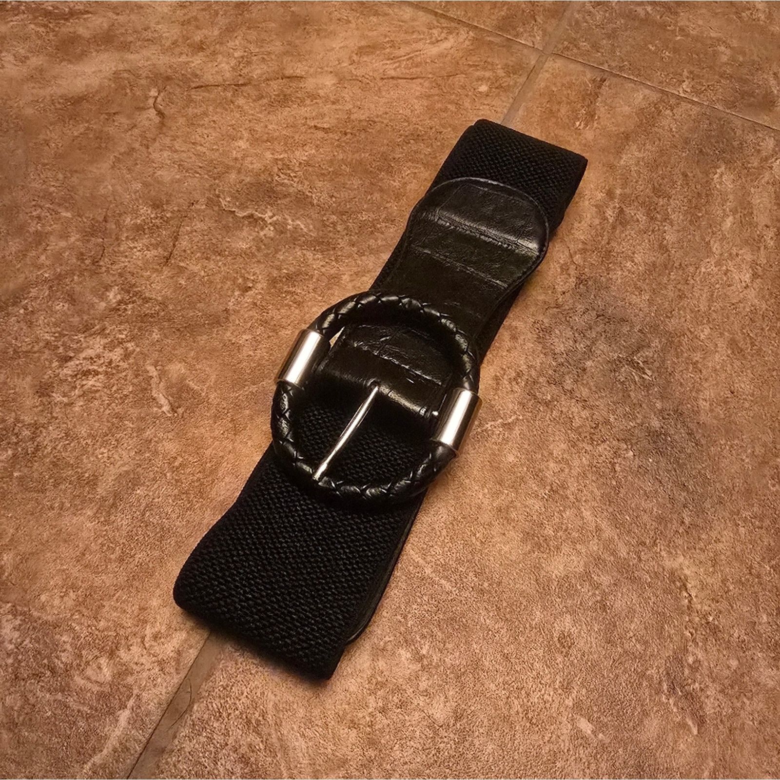 Other Black Braided Buckle 40 Elastic Belt Size ONE SIZE - 2 Thumbnail