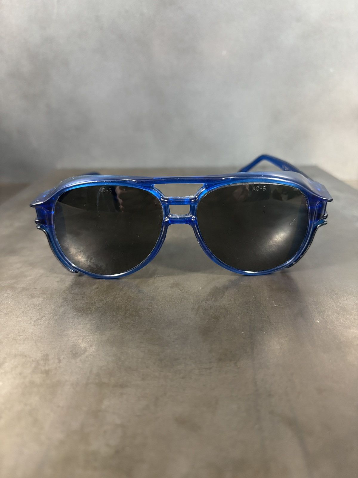 Vintage 1980s Vintage Sunglasses Safety Oversized Goop Aviator Blue Size ONE SIZE - 13 Thumbnail