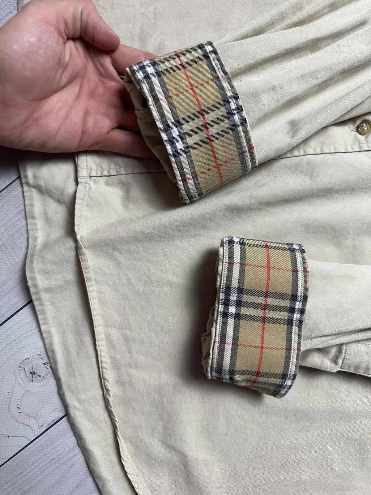 Burberry Vintage Burberry's shirt long sleeve rare logo XL plaid Size US L / EU 52-54 / 3 - 4 Thumbnail