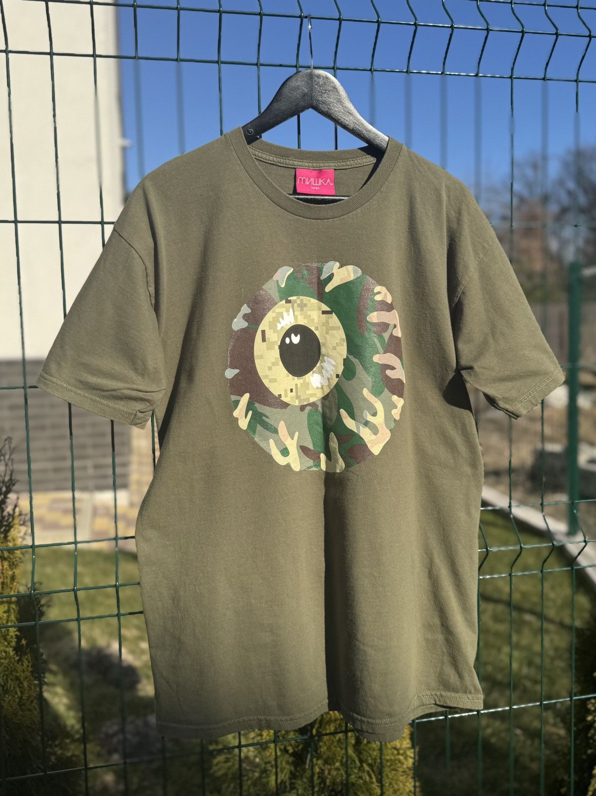 Mishka Mishka NYC "Engineered To Destroy" T Shirt Tee Size US L / EU 52-54 / 3 - 1 Thumbnail