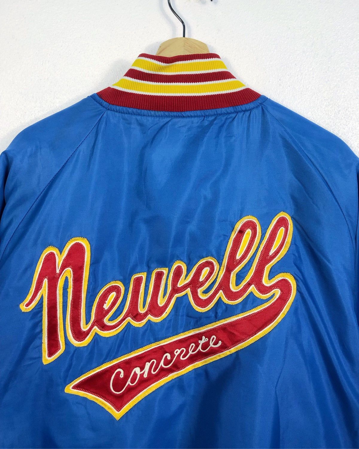 Vintage Vintage Butwin Newell Concrete Bomber Jacket Made in USA Size US XL / EU 56 / 4 - 9 Thumbnail