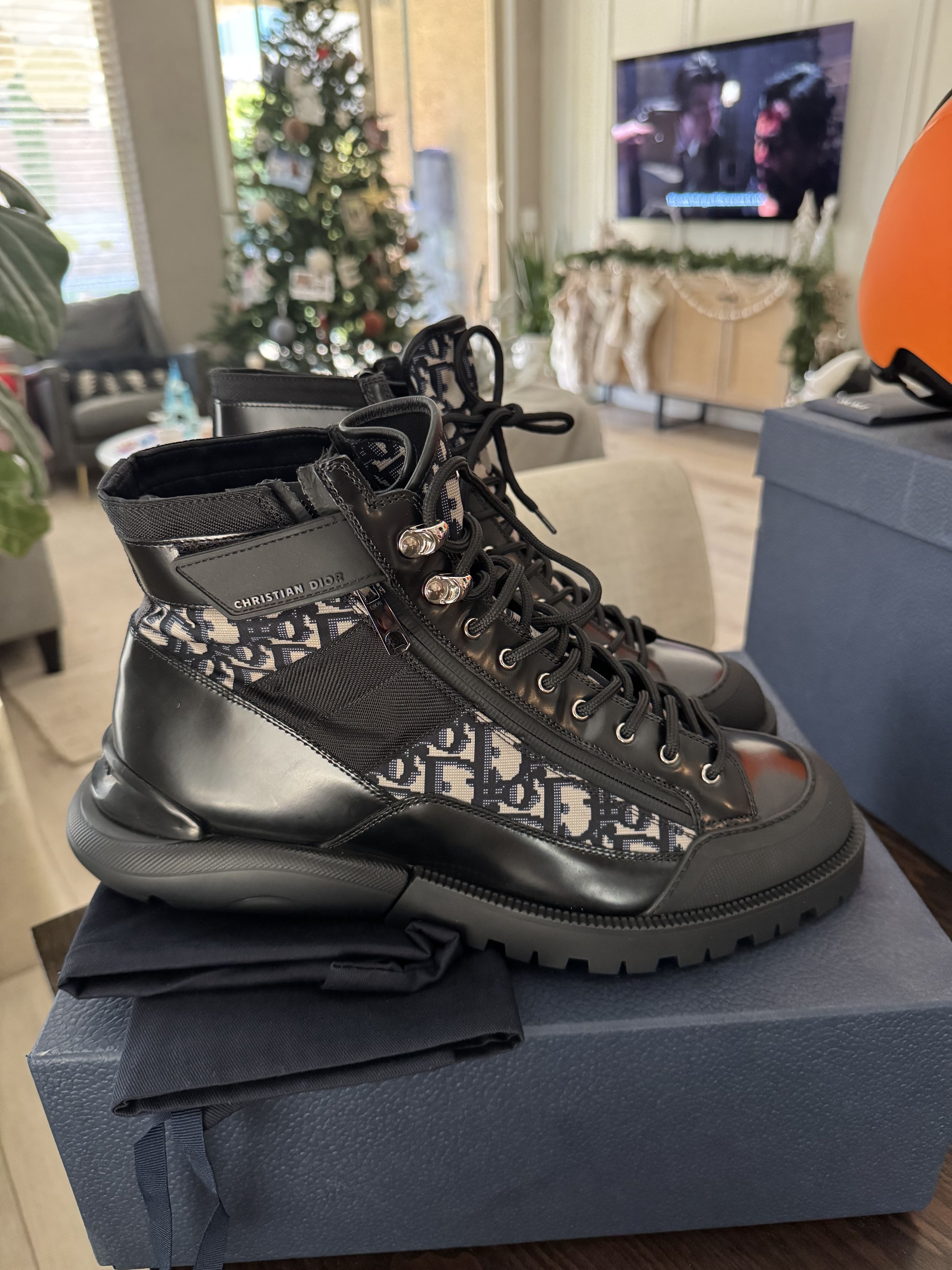 Dior Dior M Combat mid top boots Size US 12 / EU 45 - 6 Thumbnail