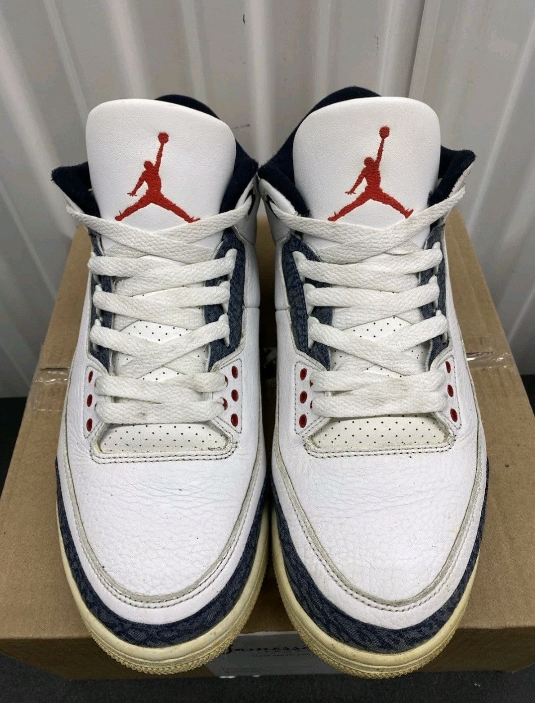 Jordan Brand Air Jordan 3 Retro Denim SE Fire Red 2020 Mens Size 10.5 Size US 10.5 / EU 43-44 - 2 Thumbnail