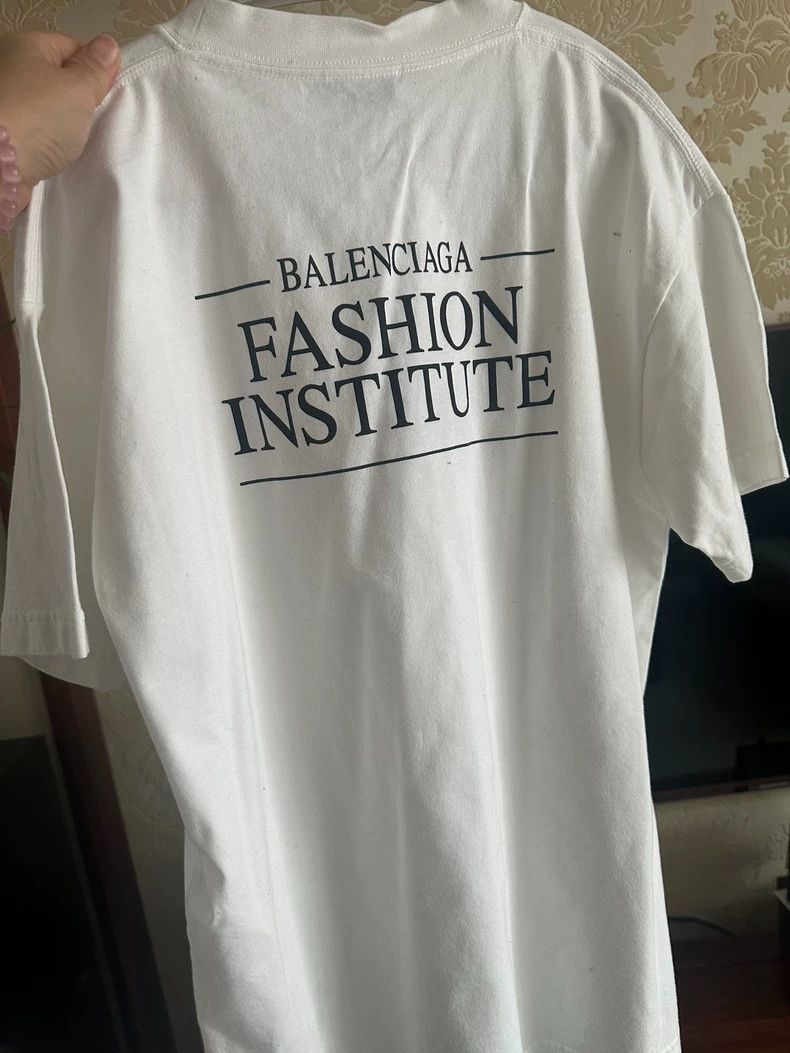 Balenciaga Balenciaga T-shirt Size US M / EU 48-50 / 2 - 2 Thumbnail