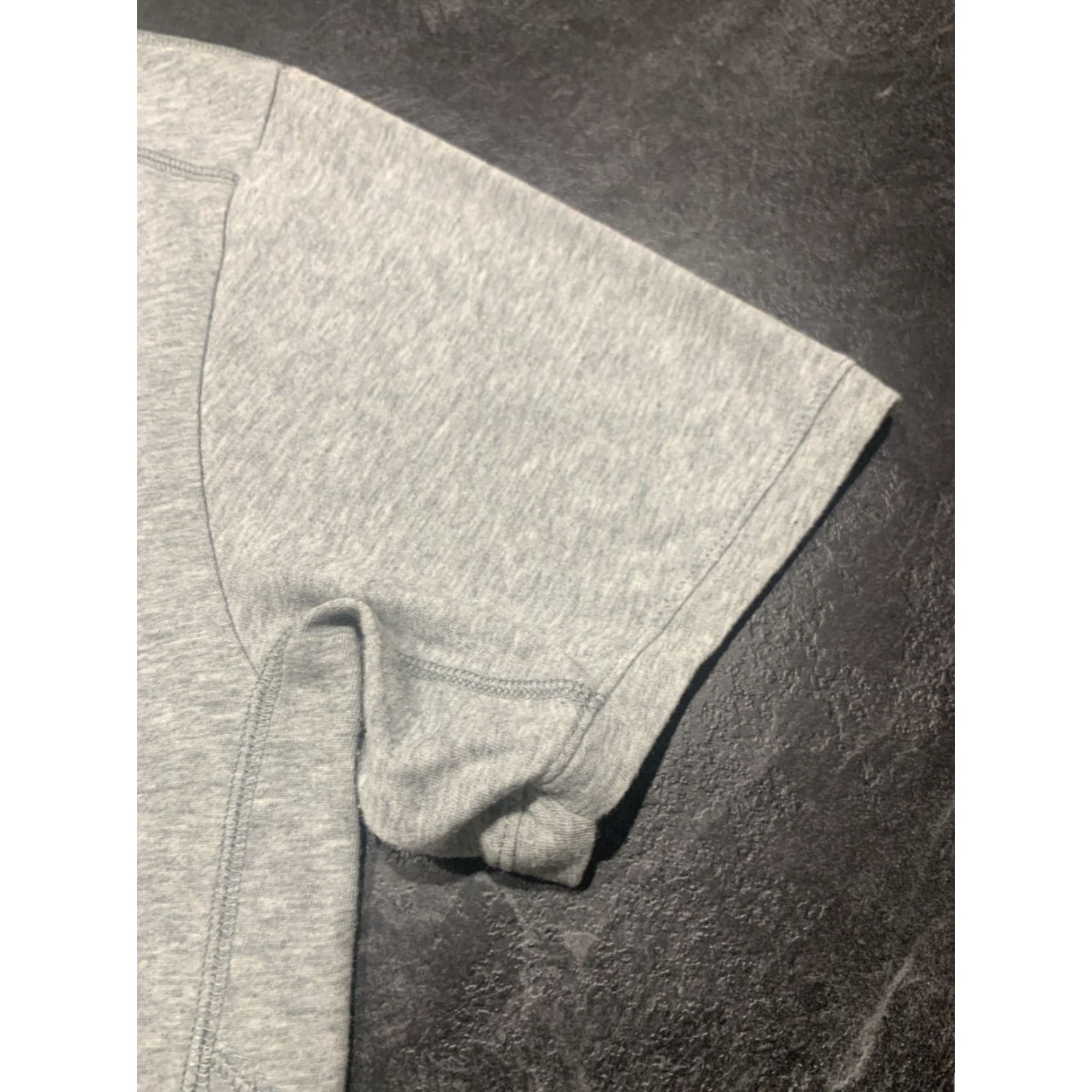 Nike Nike Dri-FIT Gray Short Sleeve V-Neck Athletic T-Shirt Men's Large Lightweight Sports Size US L / EU 52-54 / 3 - 2 Thumbnail