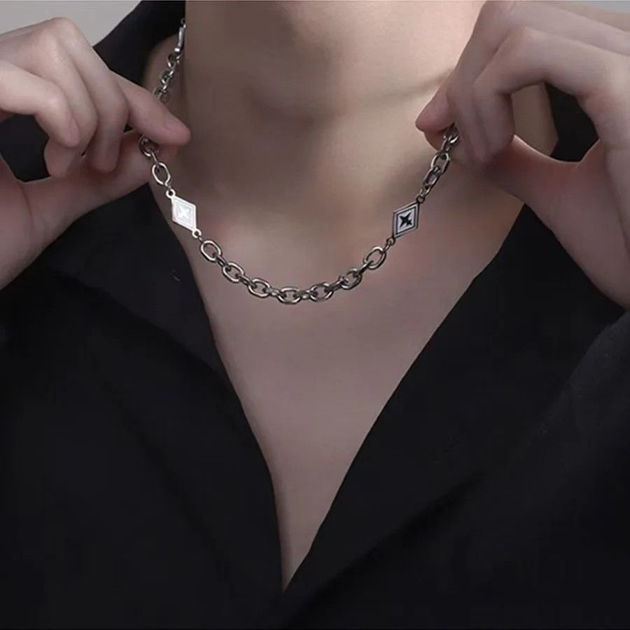 Jewelry Big O chain Square Shape Pendant Necklace Size ONE SIZE - 2 Thumbnail