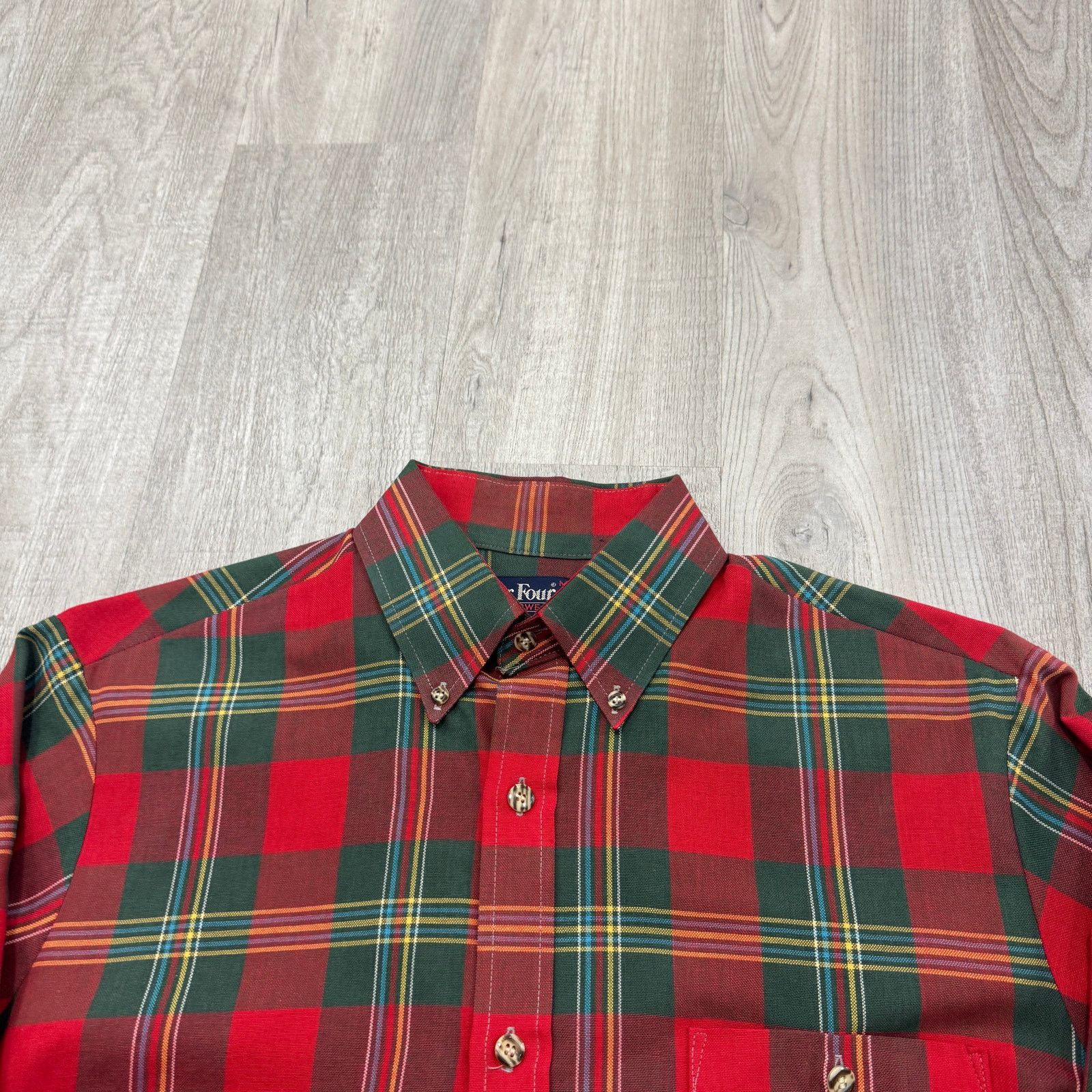 Vintage Vintage Par Four Button Shirt Medium Red Green Plaid 80s Size US M / EU 48-50 / 2 - 3 Thumbnail